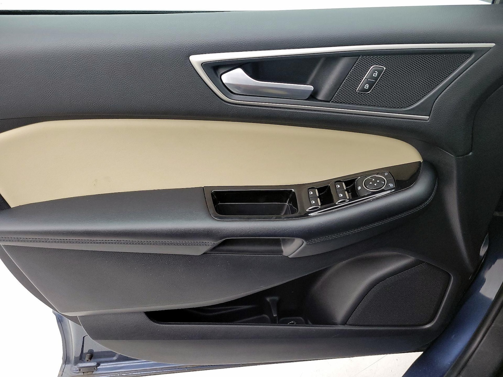 2018 Ford Edge SEL - Photo 13