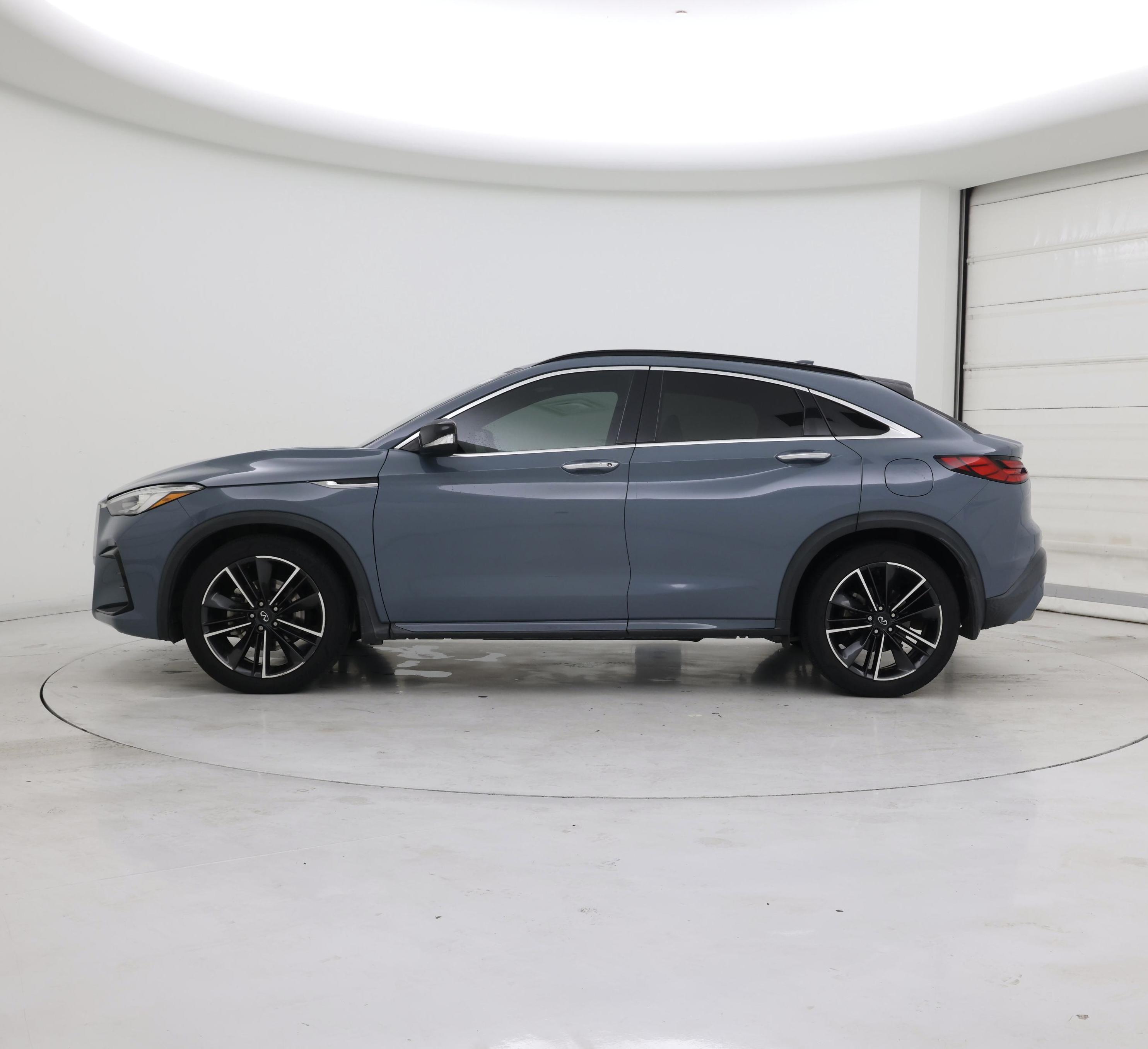 Thumbnail: 2022 INFINITI QX55 - 3