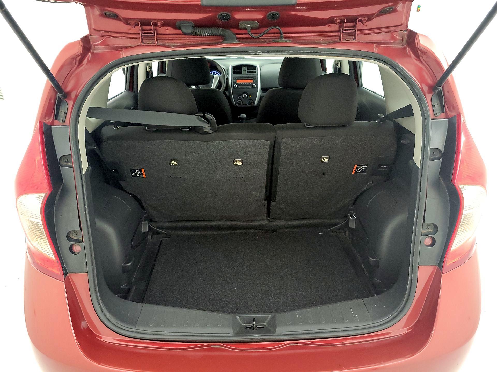 Thumbnail: 2016 Nissan Versa Note - 19