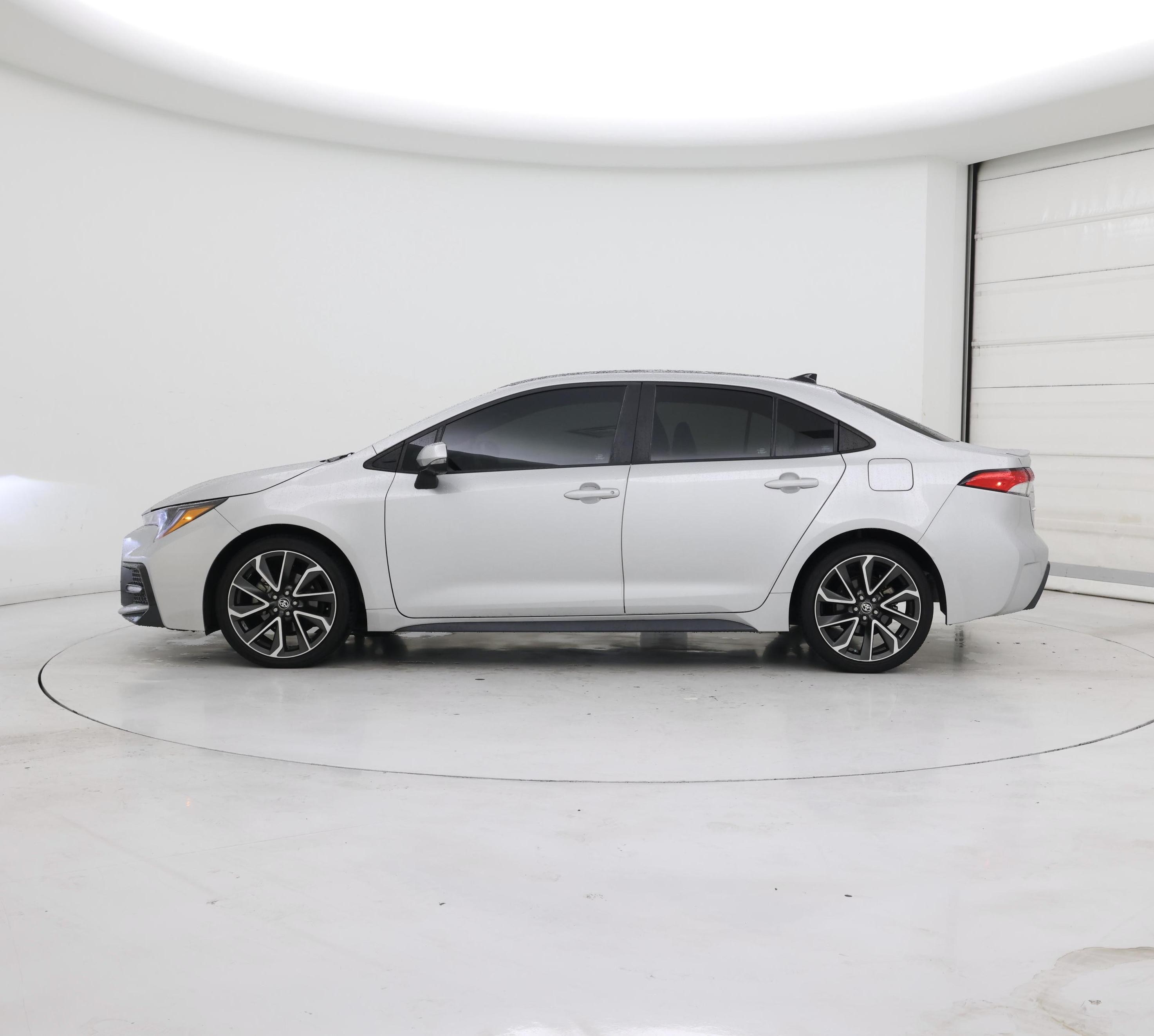 Thumbnail: 2022 Toyota Corolla - 3