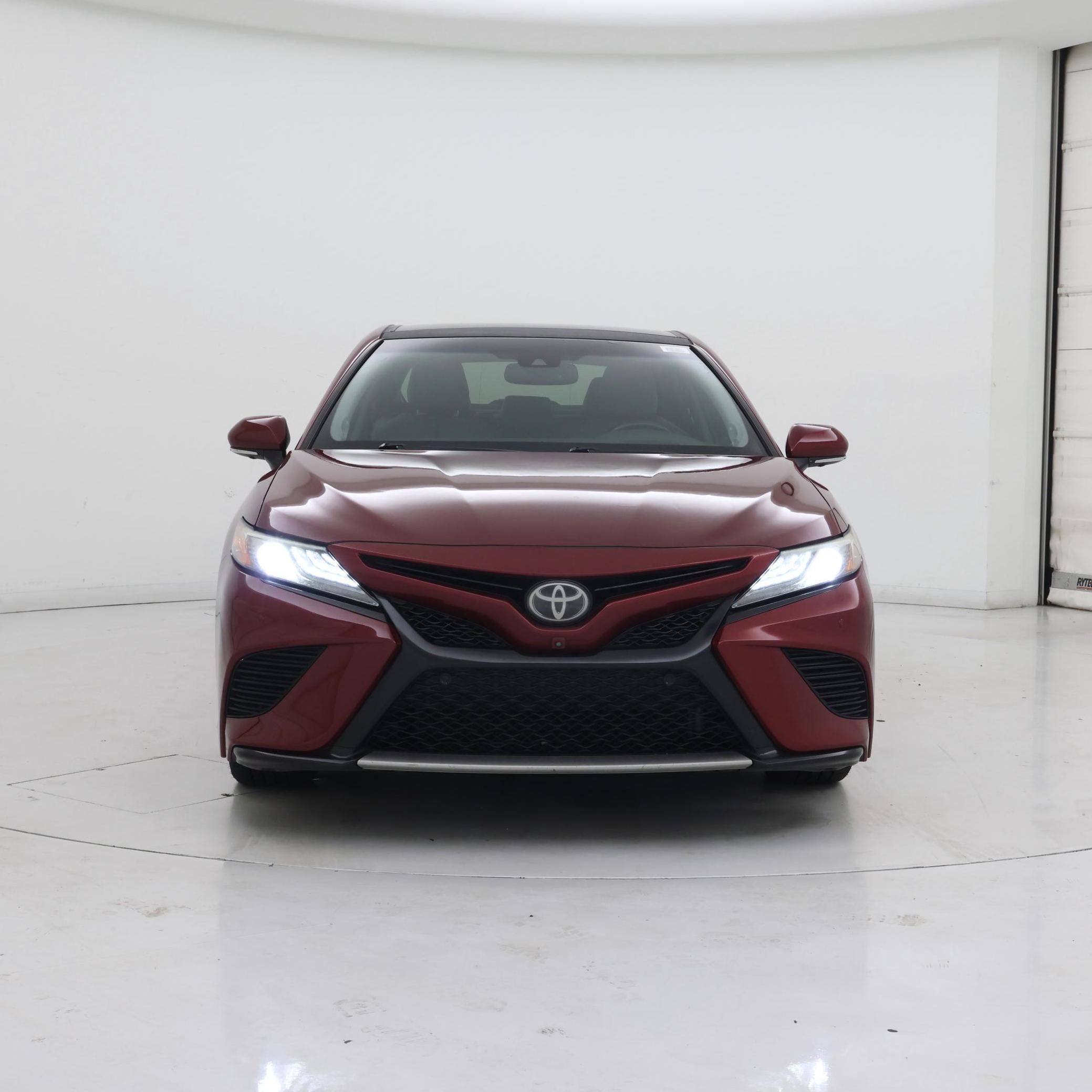 Thumbnail: 2018 Toyota Camry - 5
