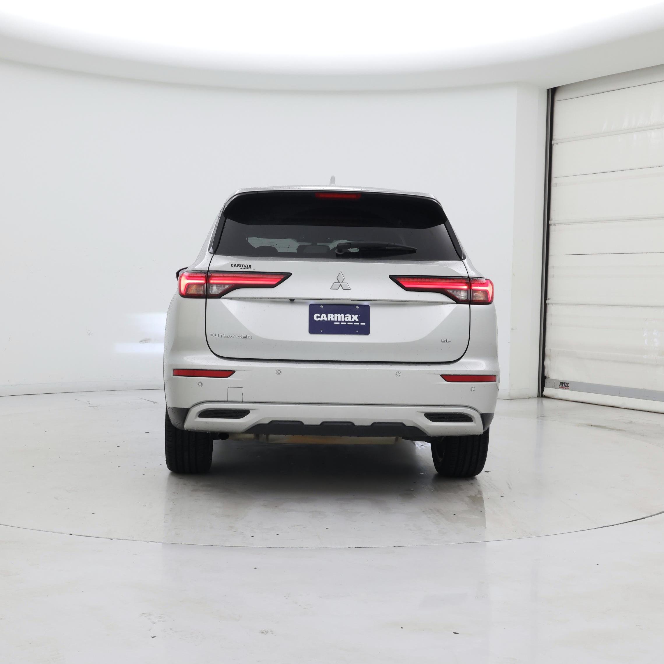 Thumbnail: 2024 Mitsubishi Outlander - 6