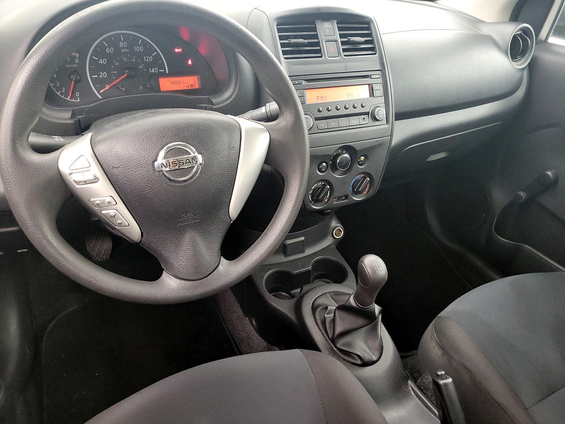 Thumbnail: 2018 Nissan Versa - 9