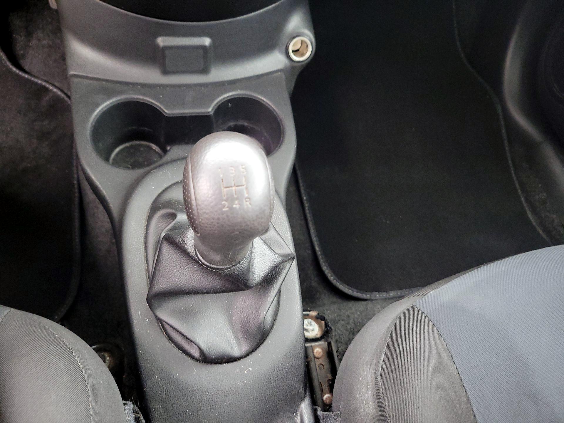 Thumbnail: 2018 Nissan Versa - 16