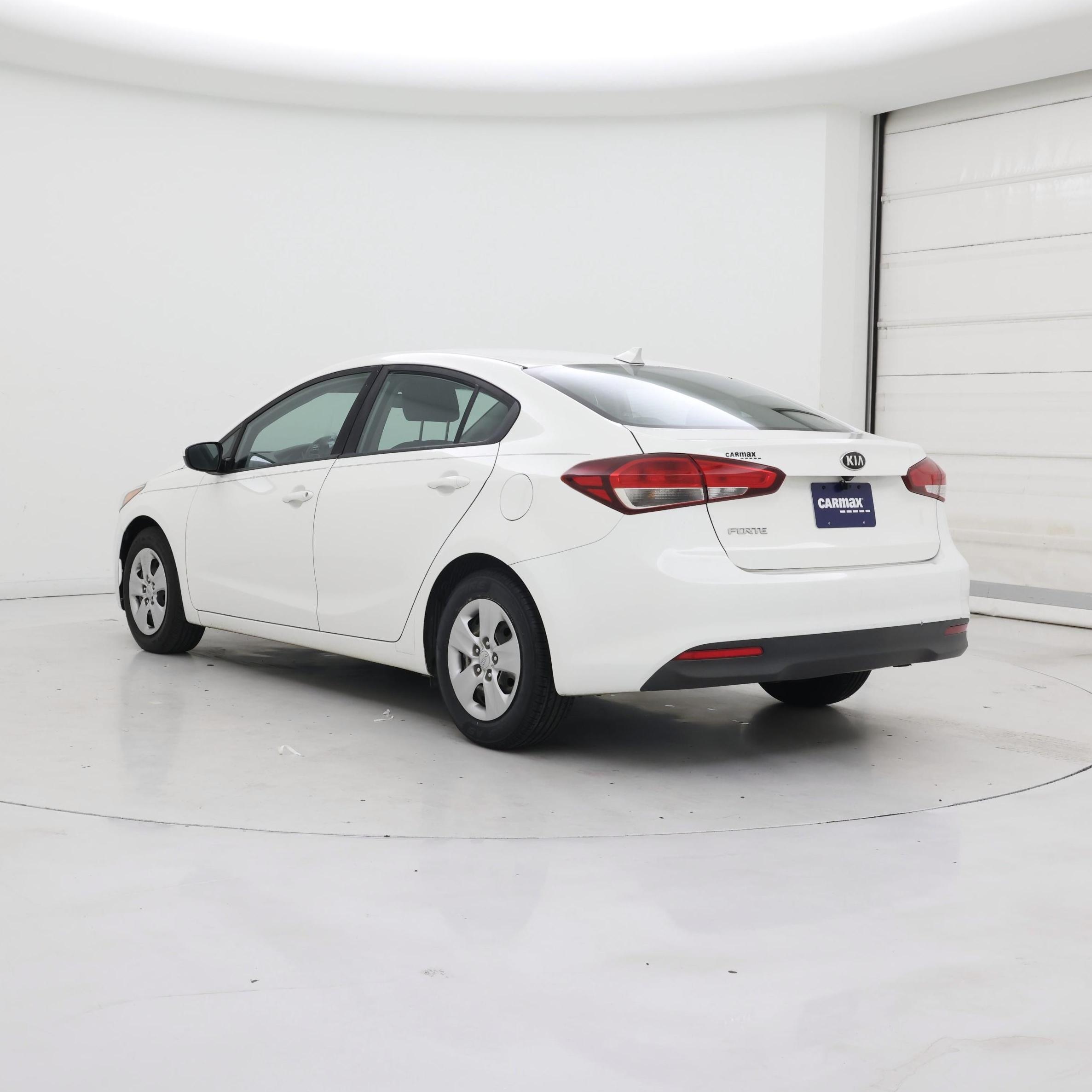 Thumbnail: 2018 Kia Forte - 2
