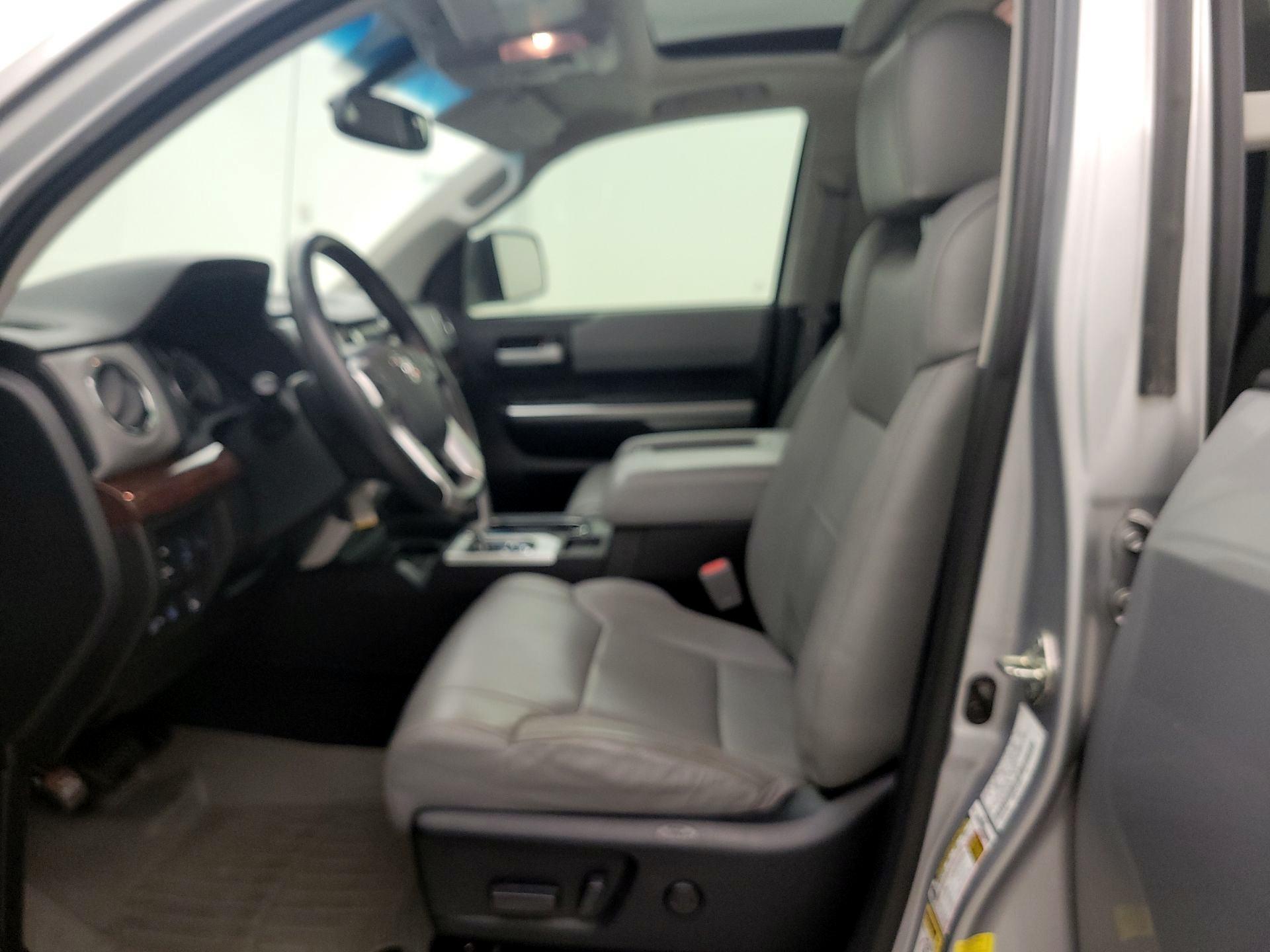 Thumbnail: 2014 Toyota Tundra - 11
