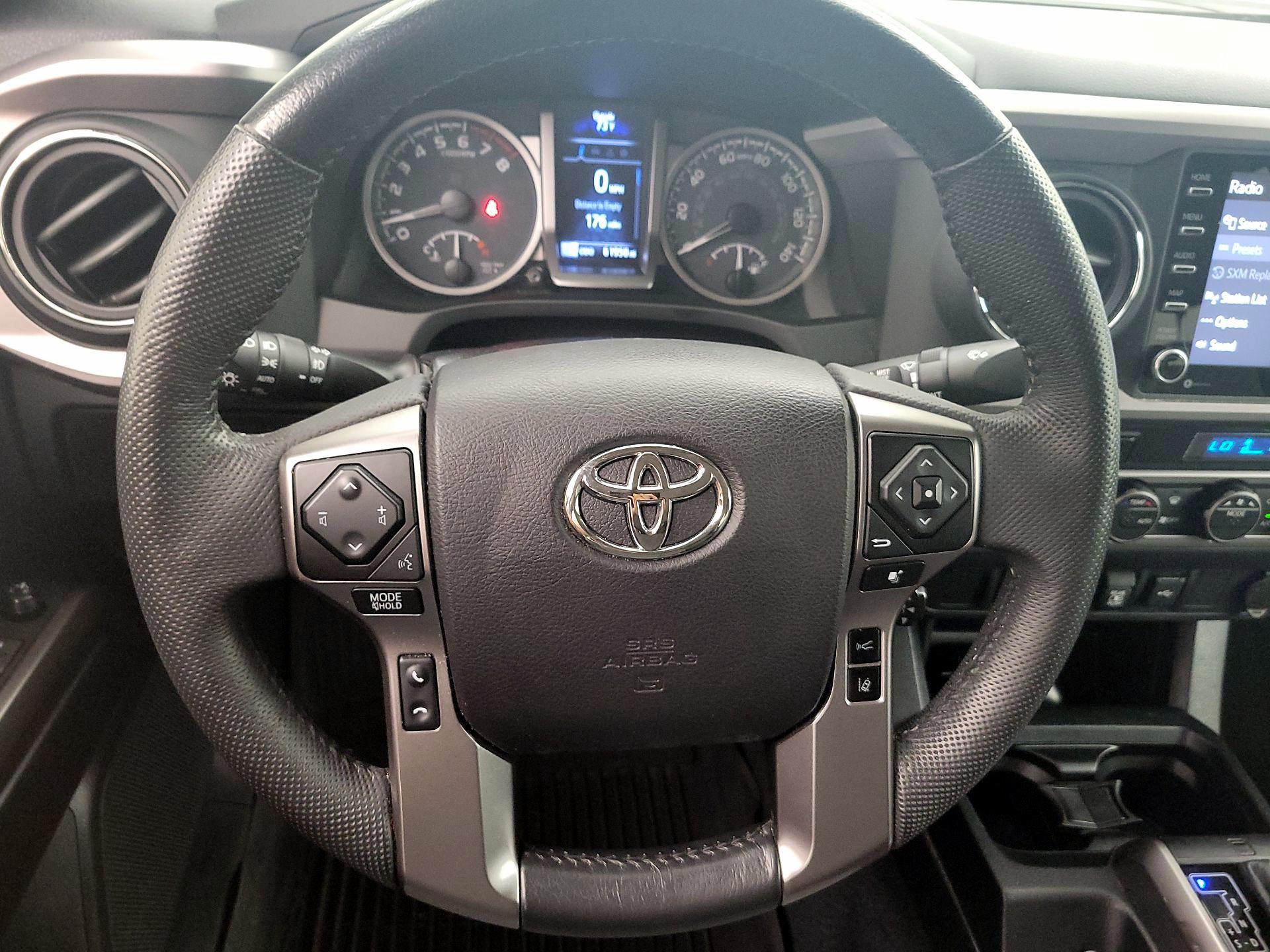 Thumbnail: 2021 Toyota Tacoma - 10