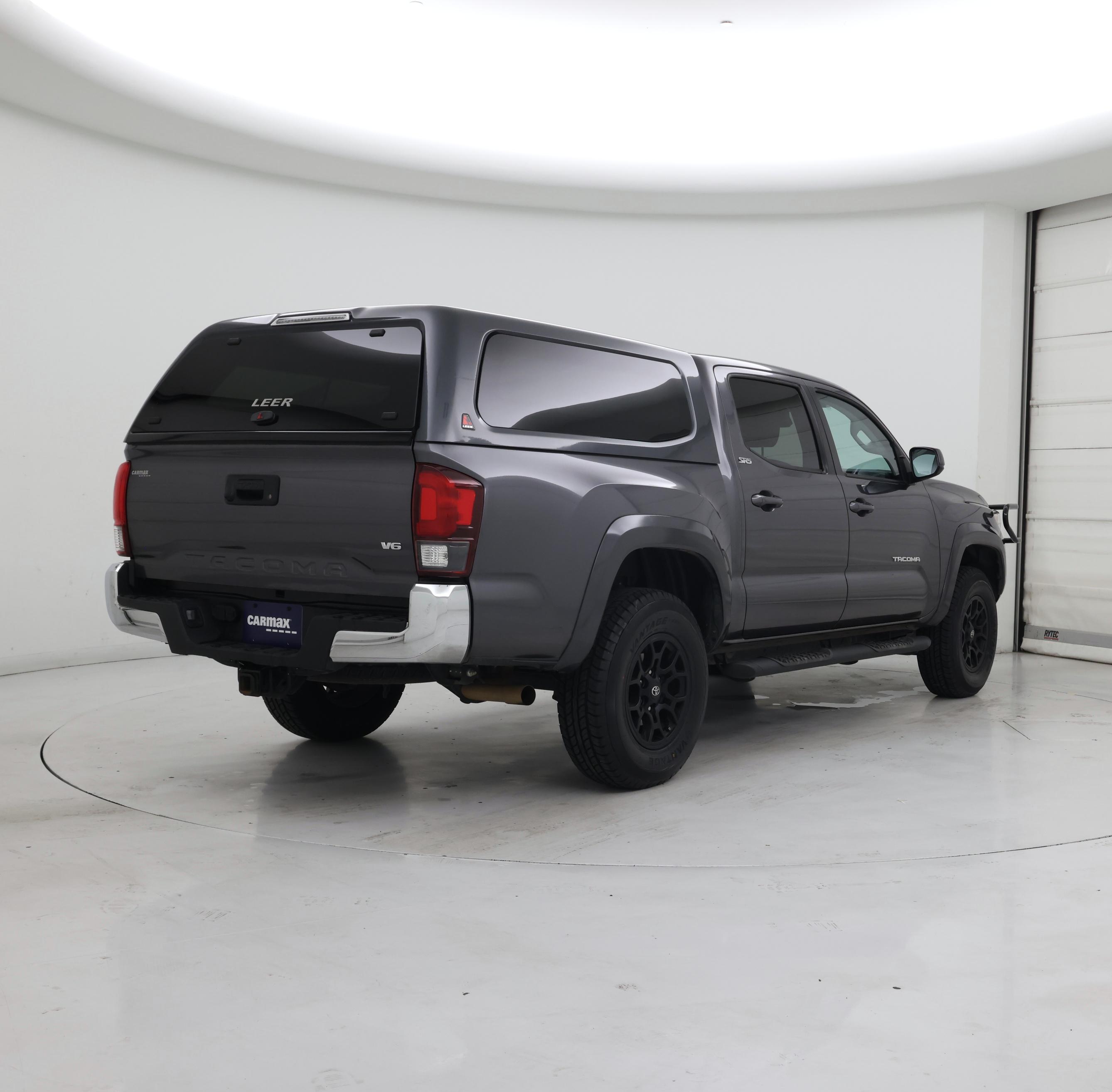 Thumbnail: 2021 Toyota Tacoma - 8
