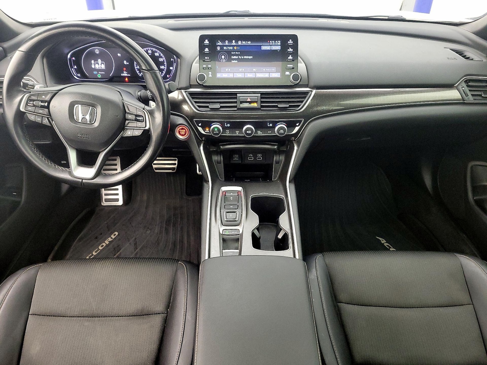 Apple CarPlay® & Android Auto™