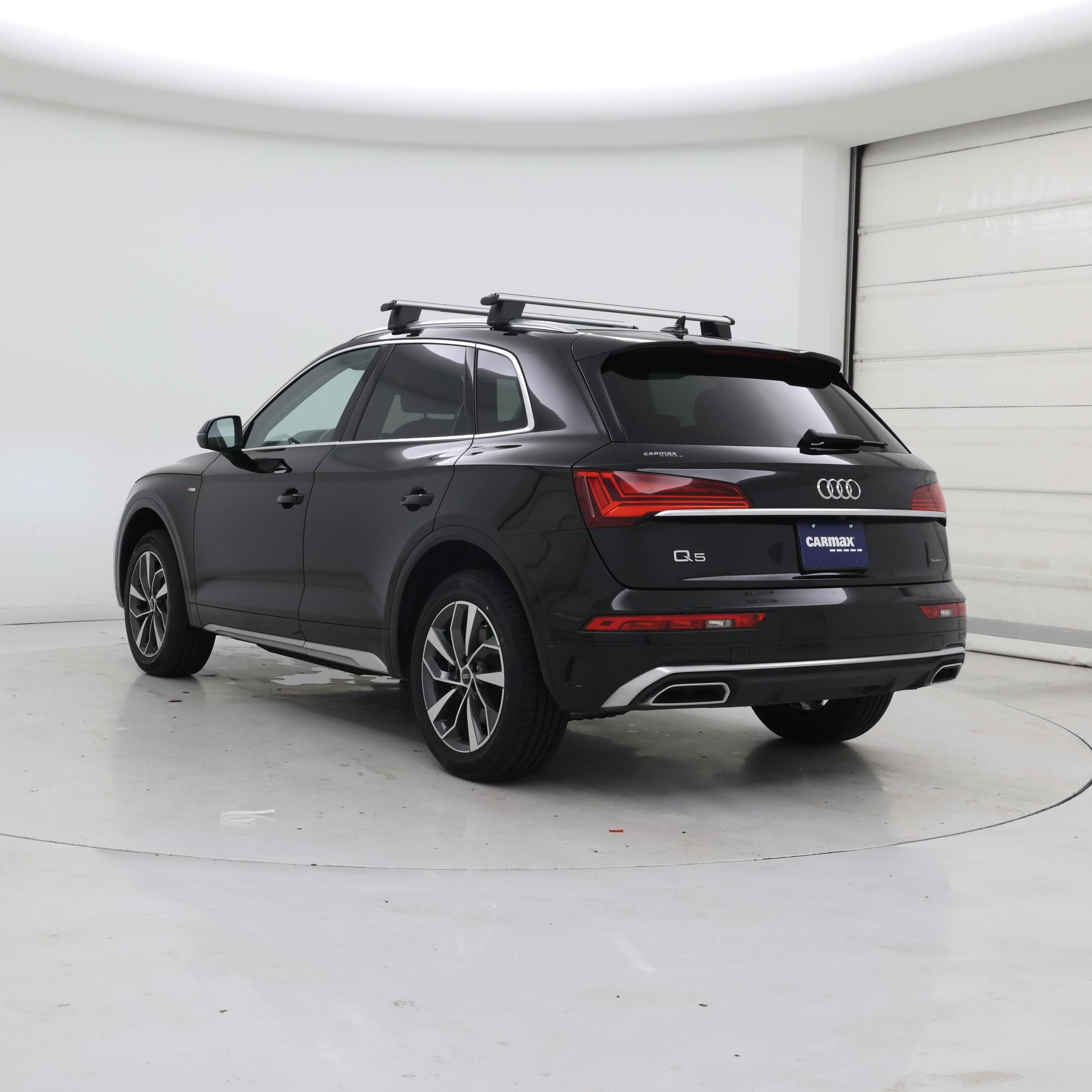 Thumbnail: 2023 Audi Q5 - 2