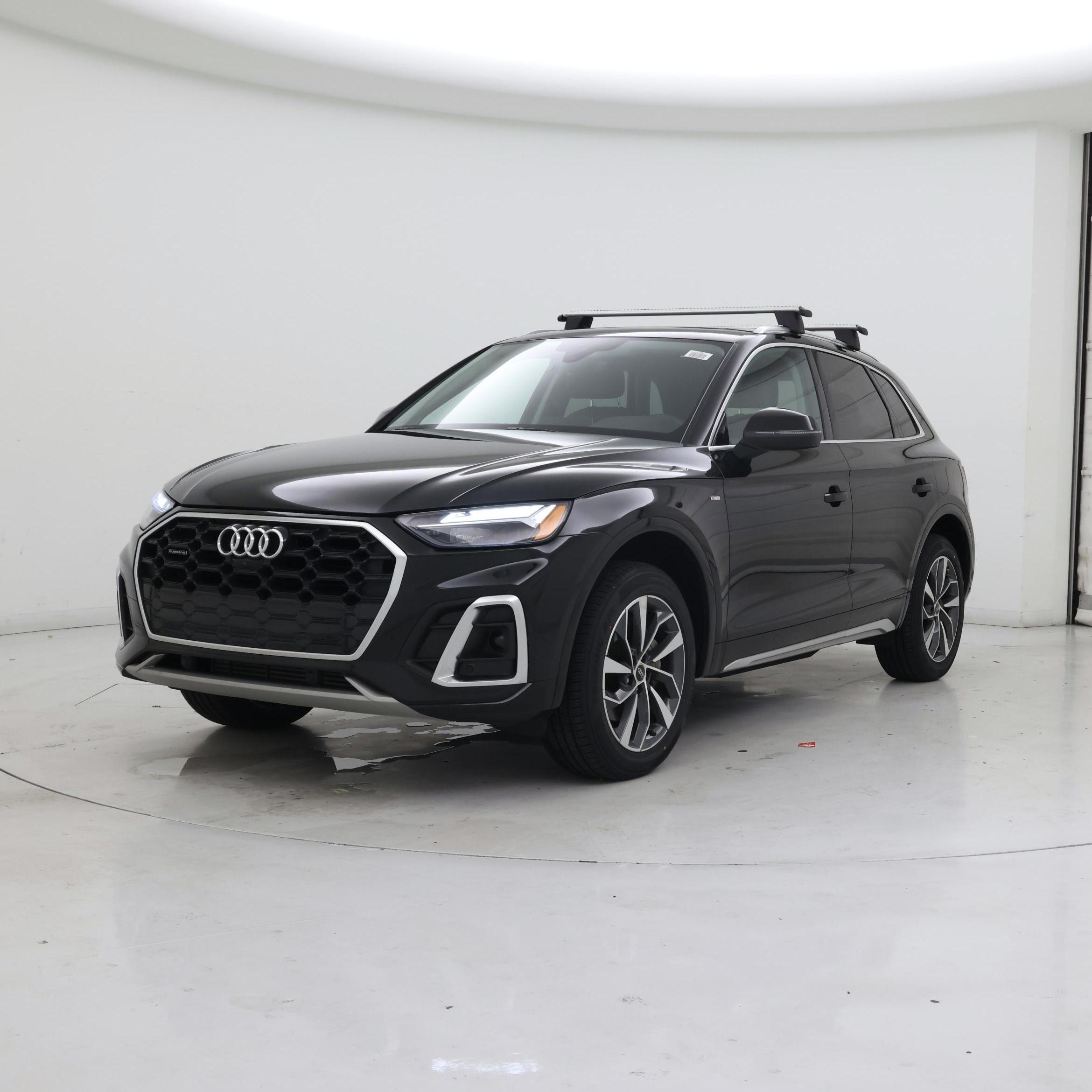Thumbnail: 2023 Audi Q5 - 4