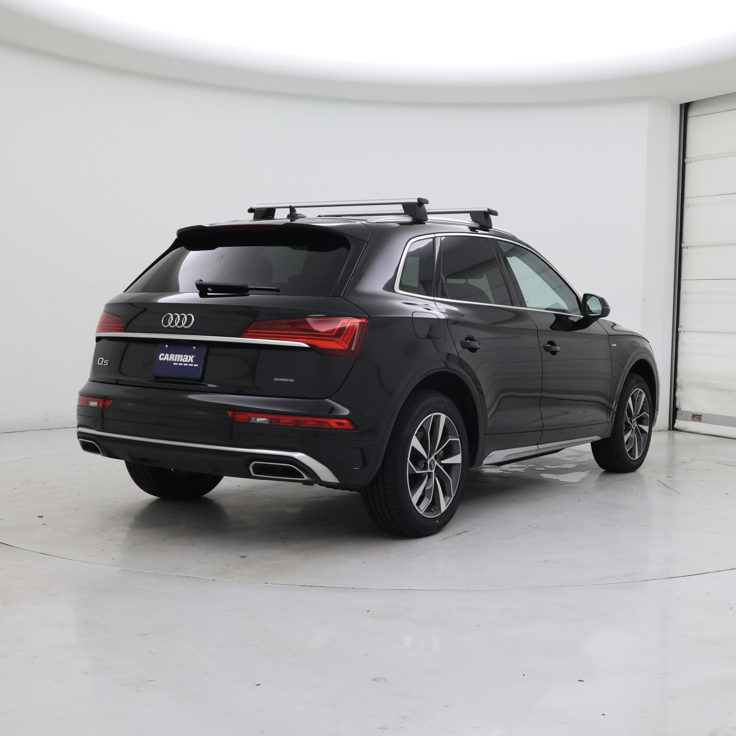 Thumbnail: 2023 Audi Q5 - 8