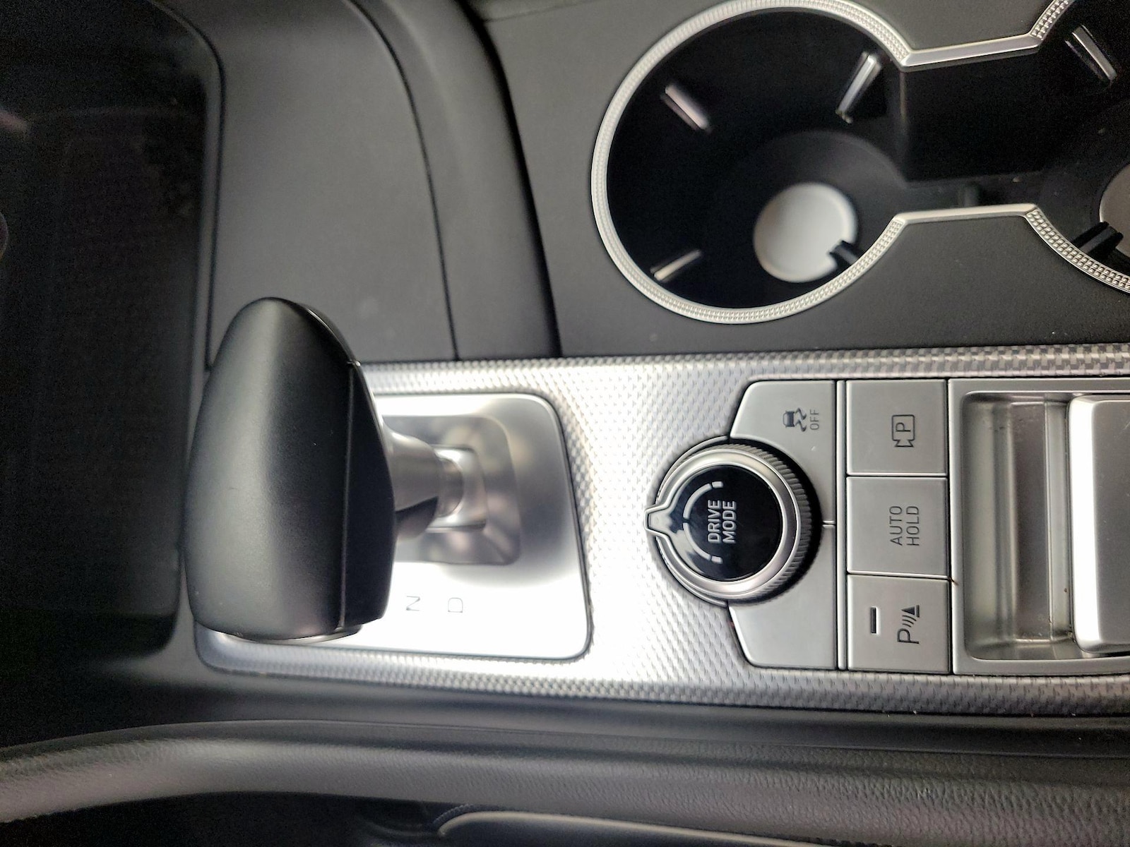 2022 GENESIS G70 Standard - Photo 19