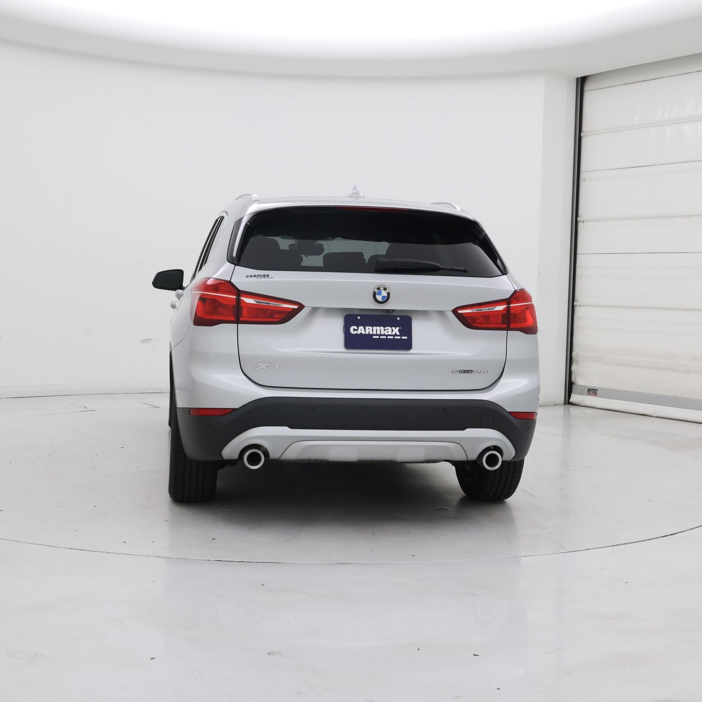 Thumbnail: 2021 BMW X1 - 6