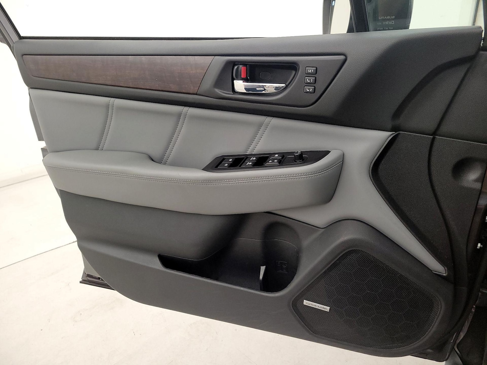 2019 Subaru Outback Limited - Photo 13