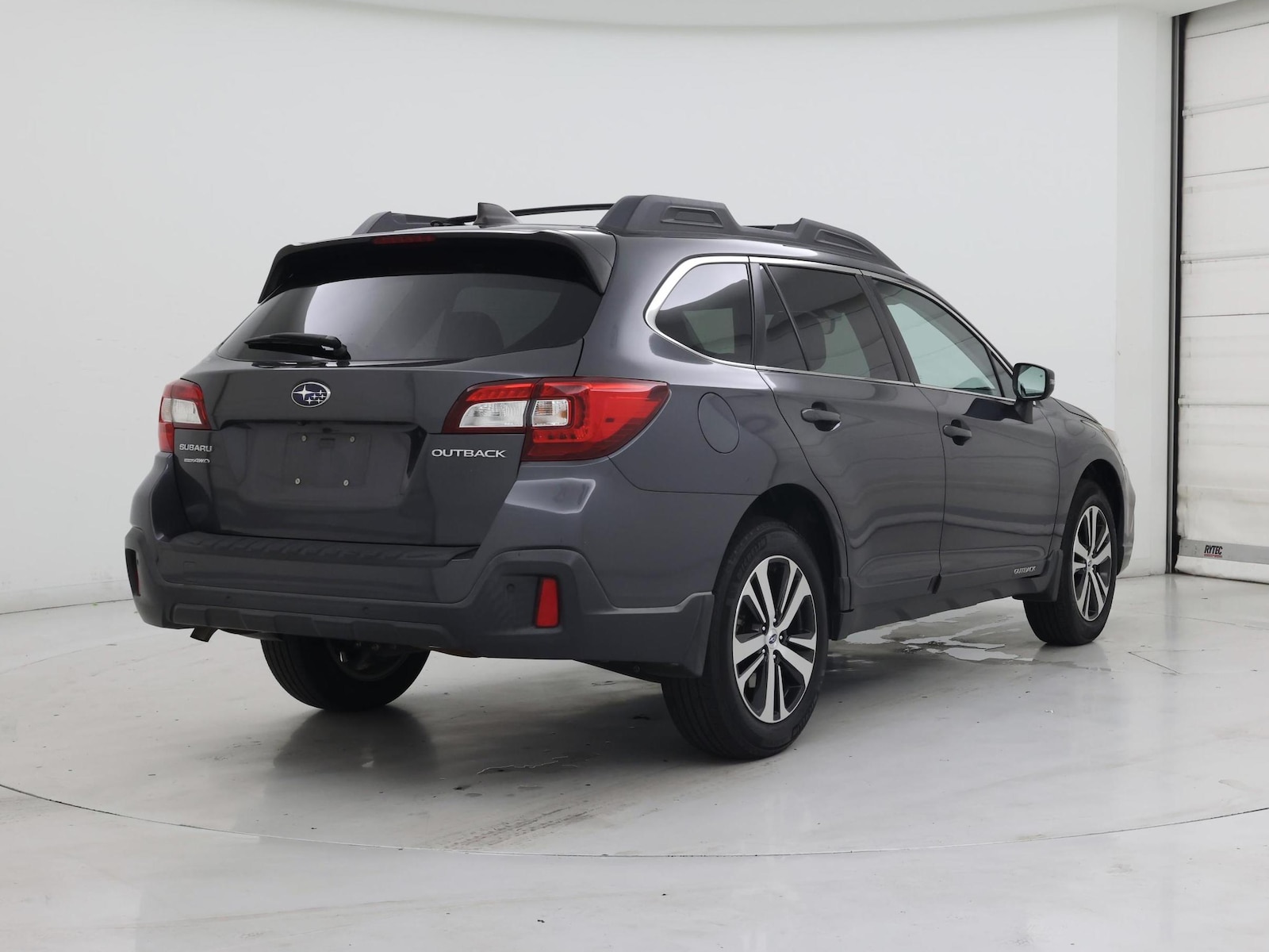2019 Subaru Outback Limited - Photo 9