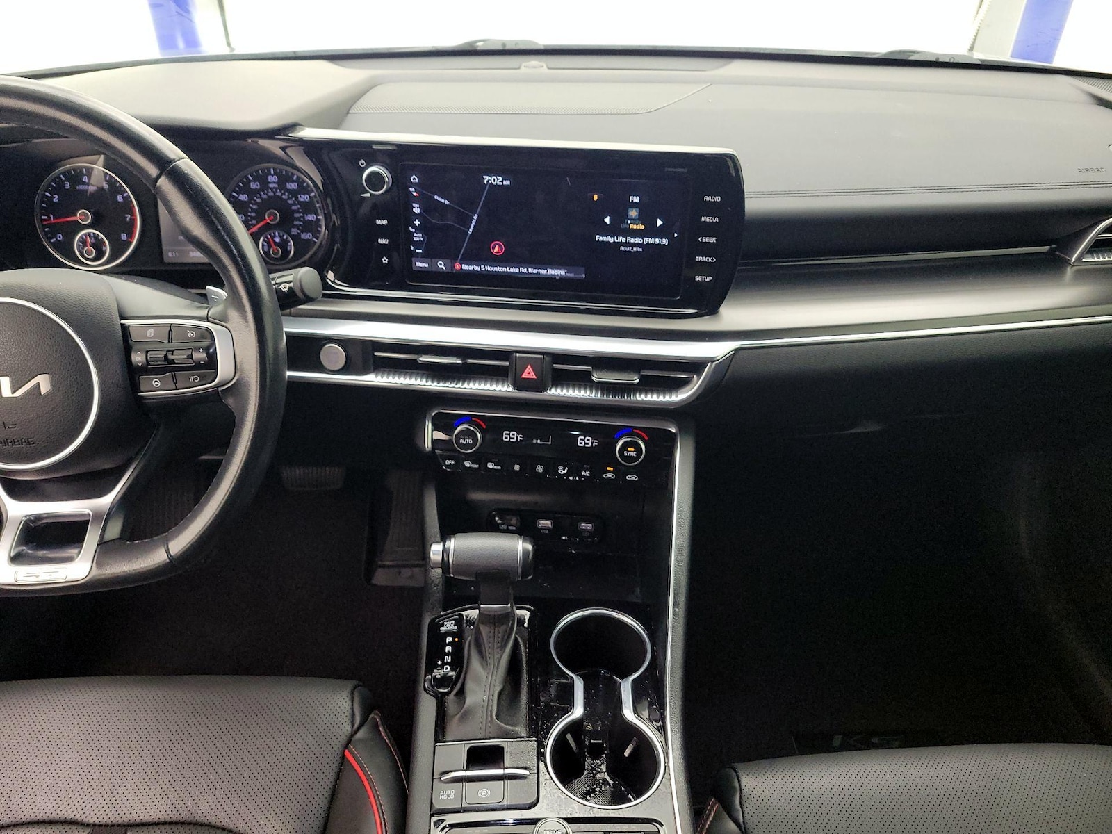 Apple CarPlay® & Android Auto™