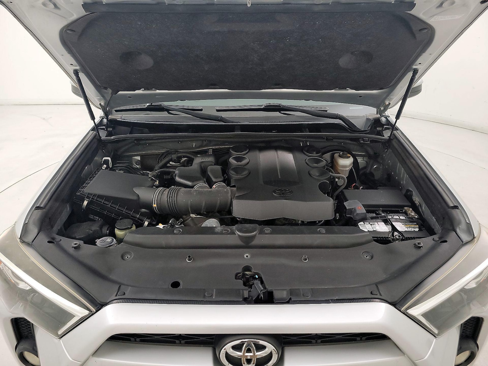 2019 Toyota 4Runner SR5 - Photo 22