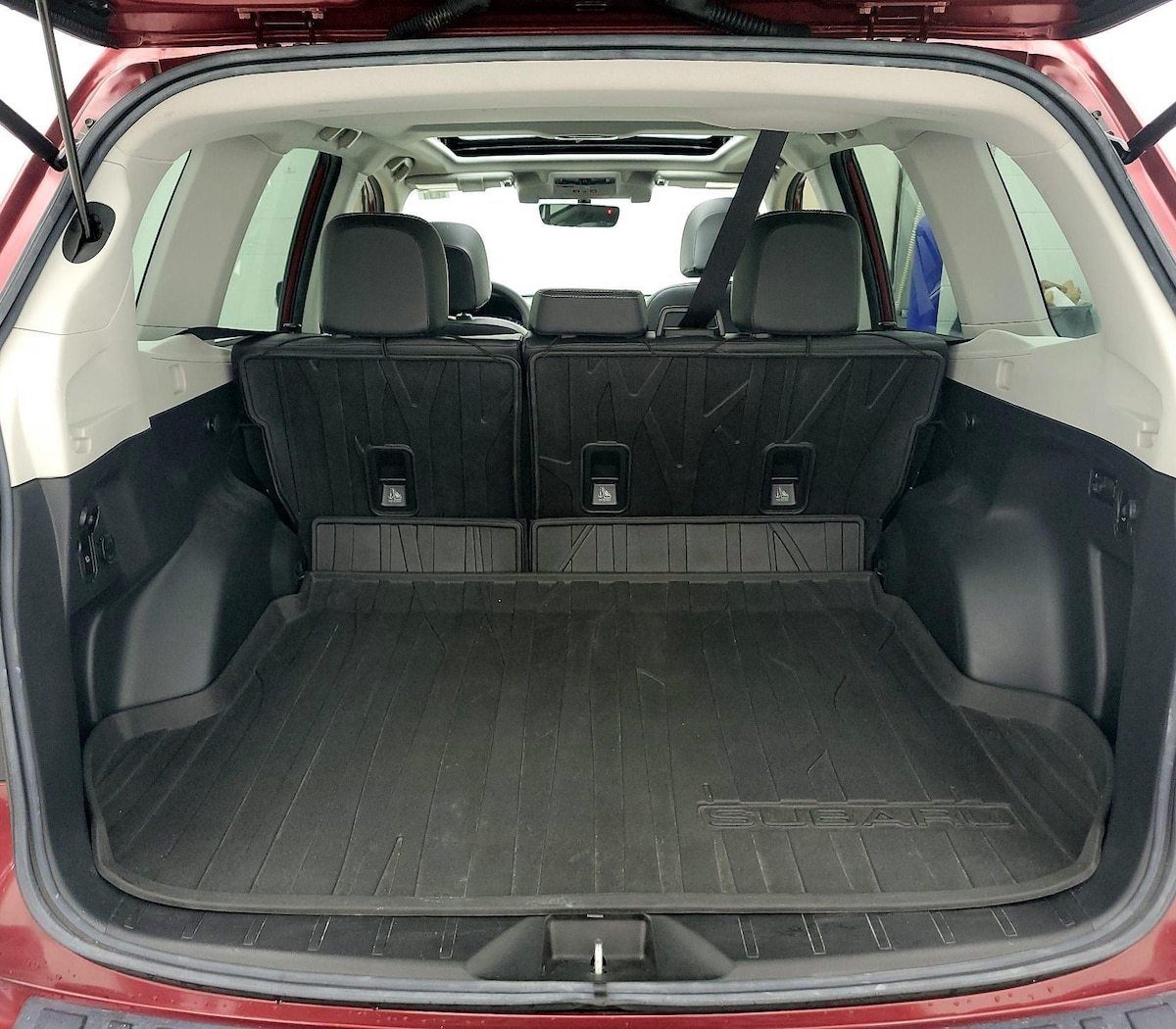 Trunk/Cargo (Seats Up)