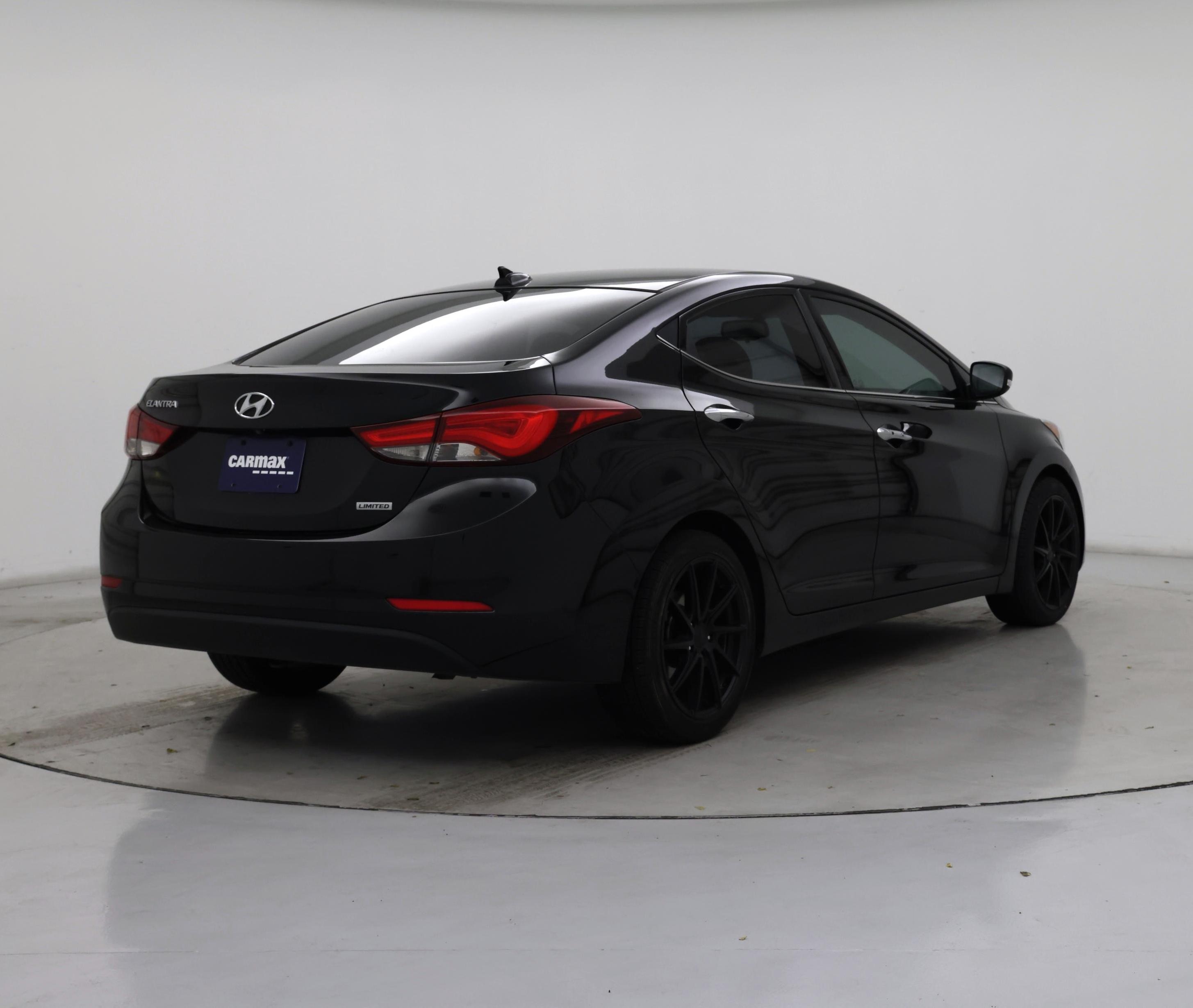 Thumbnail: 2016 Hyundai Elantra - 8