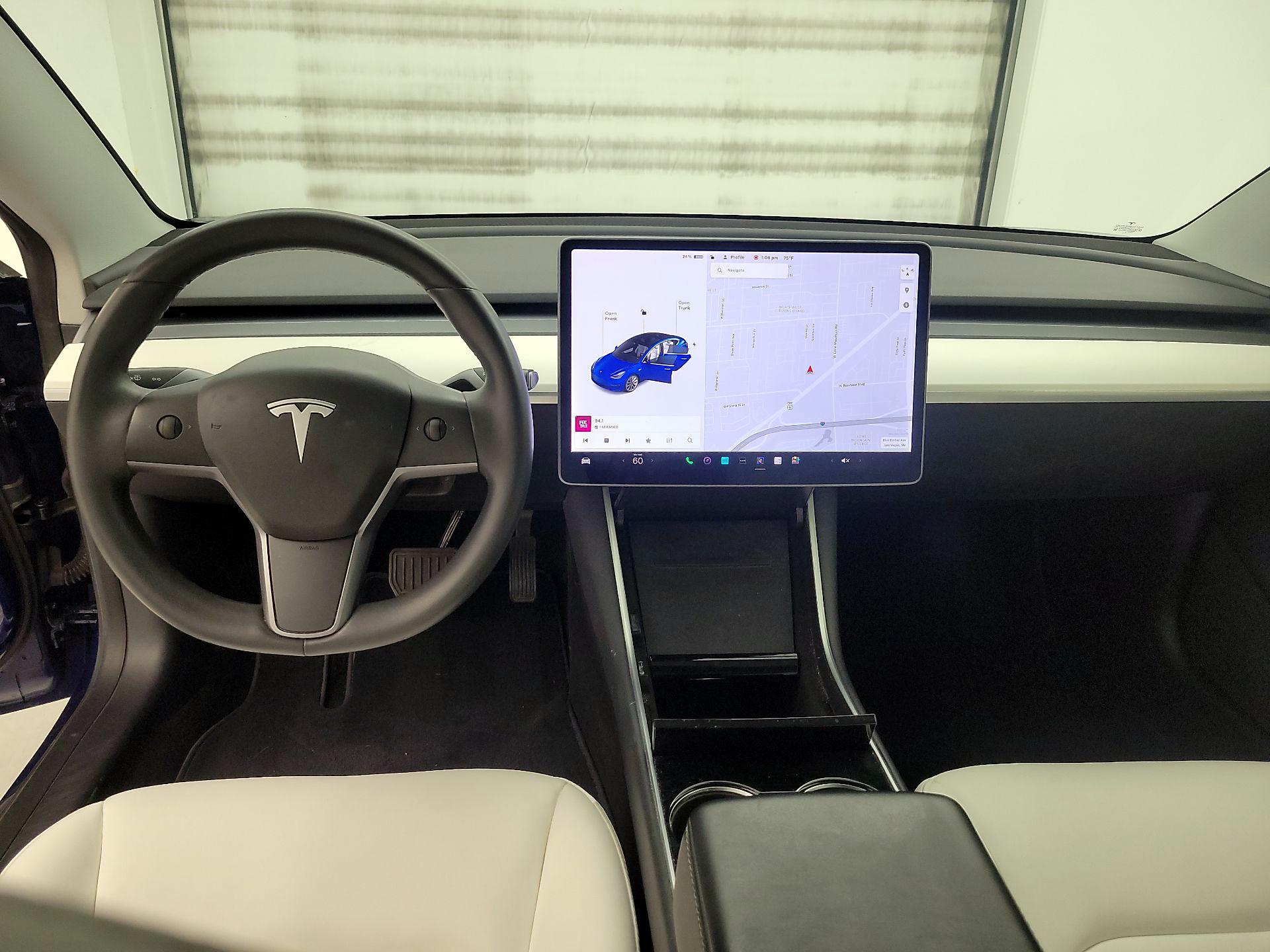 Thumbnail: 2020 Tesla Model 3 - 9