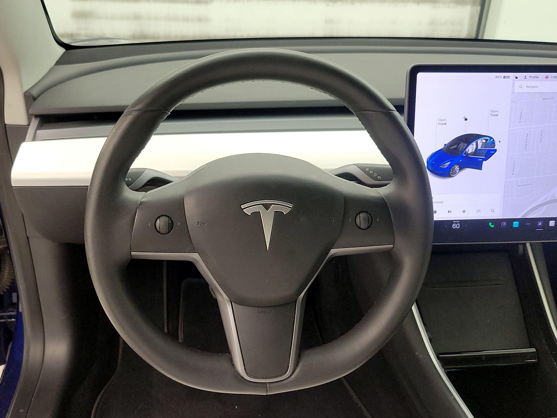 Thumbnail: 2020 Tesla Model 3 - 10