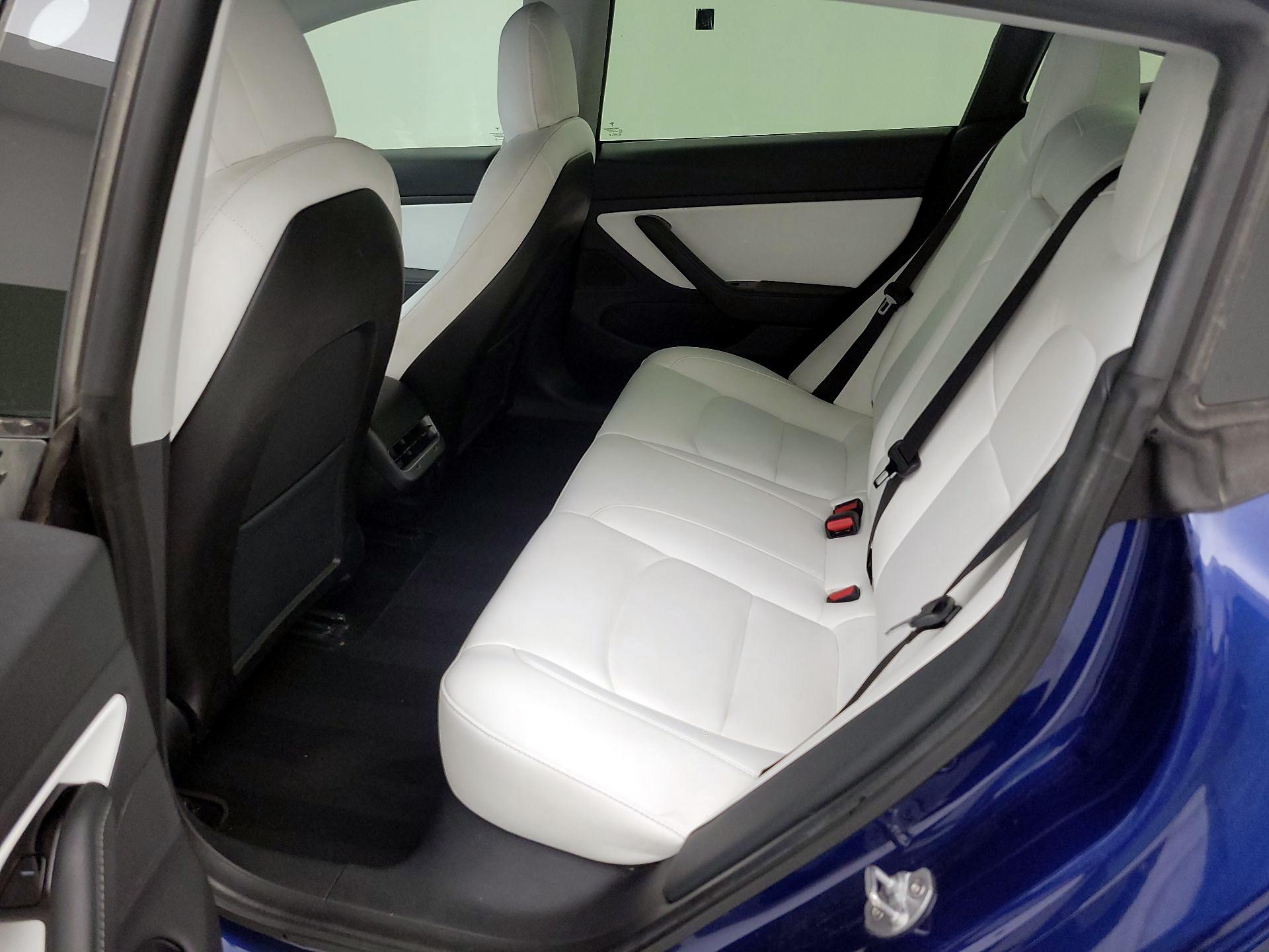 Thumbnail: 2020 Tesla Model 3 - 20