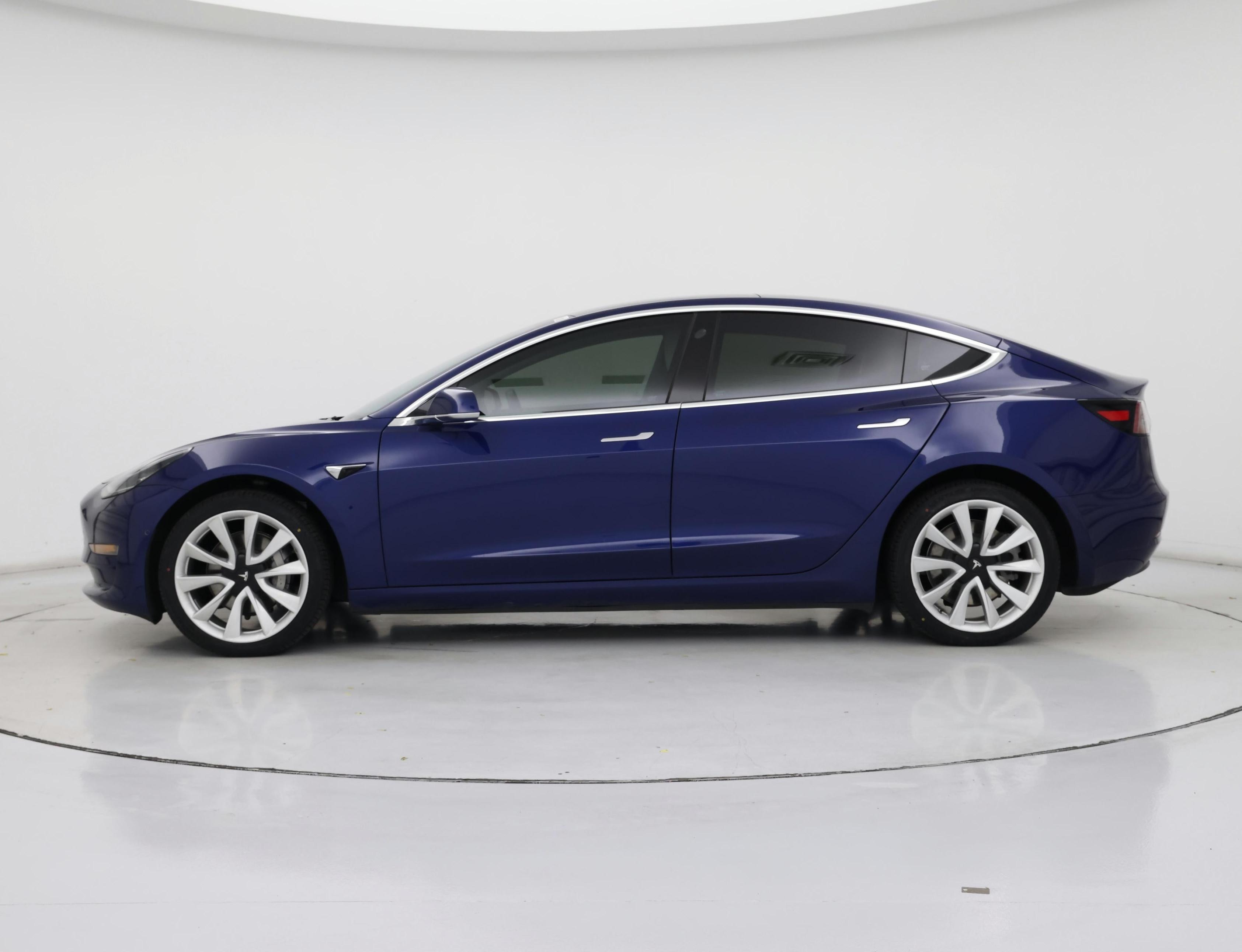 Thumbnail: 2020 Tesla Model 3 - 3