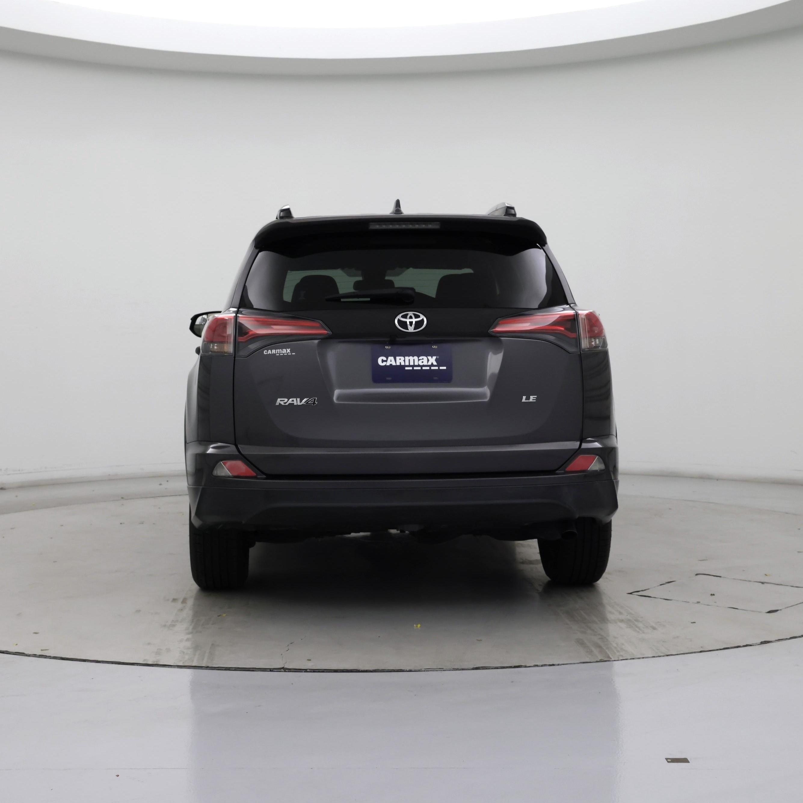 Thumbnail: 2017 Toyota RAV4 - 6