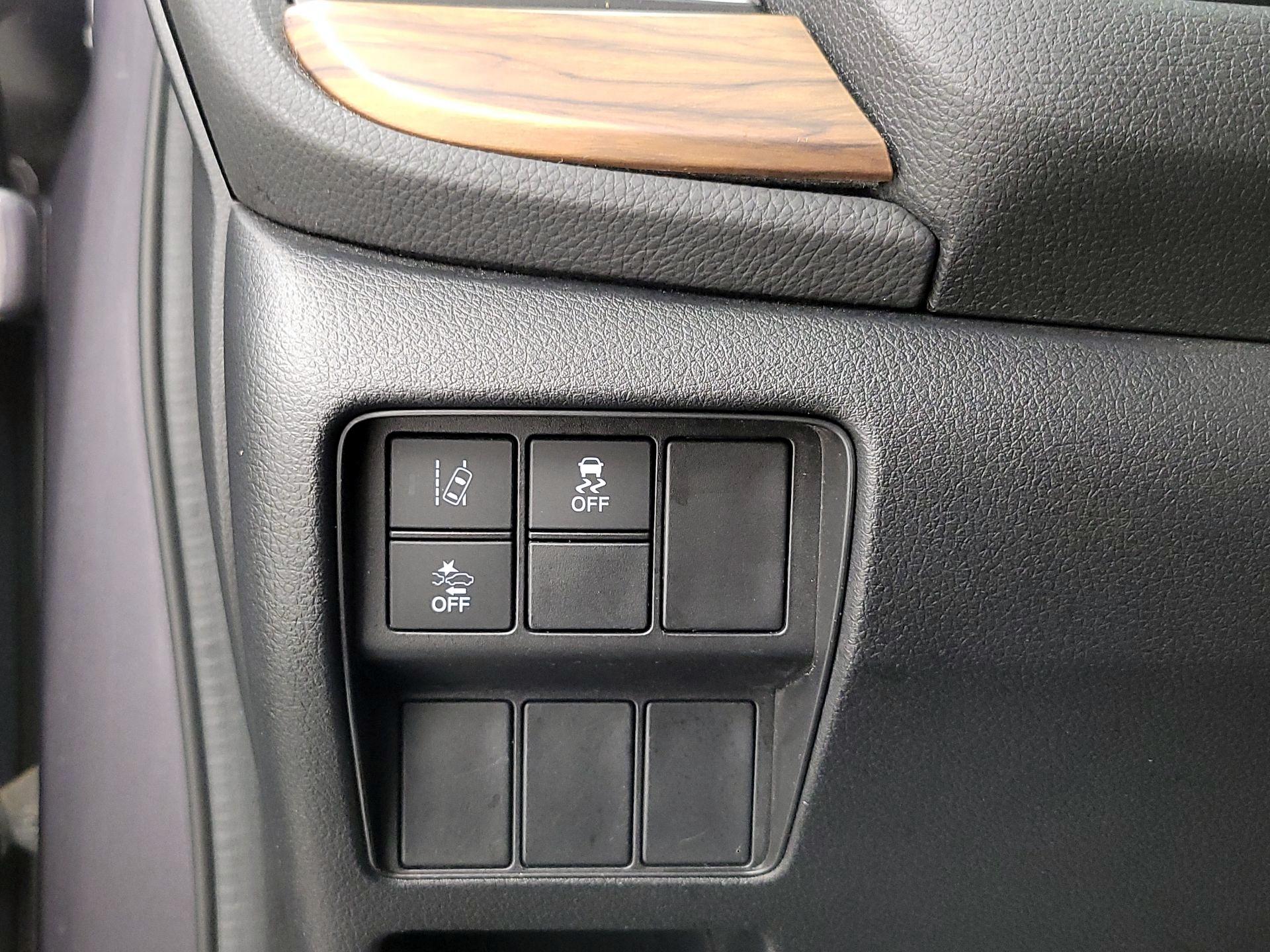 Thumbnail: 2020 Honda CR-V - 13