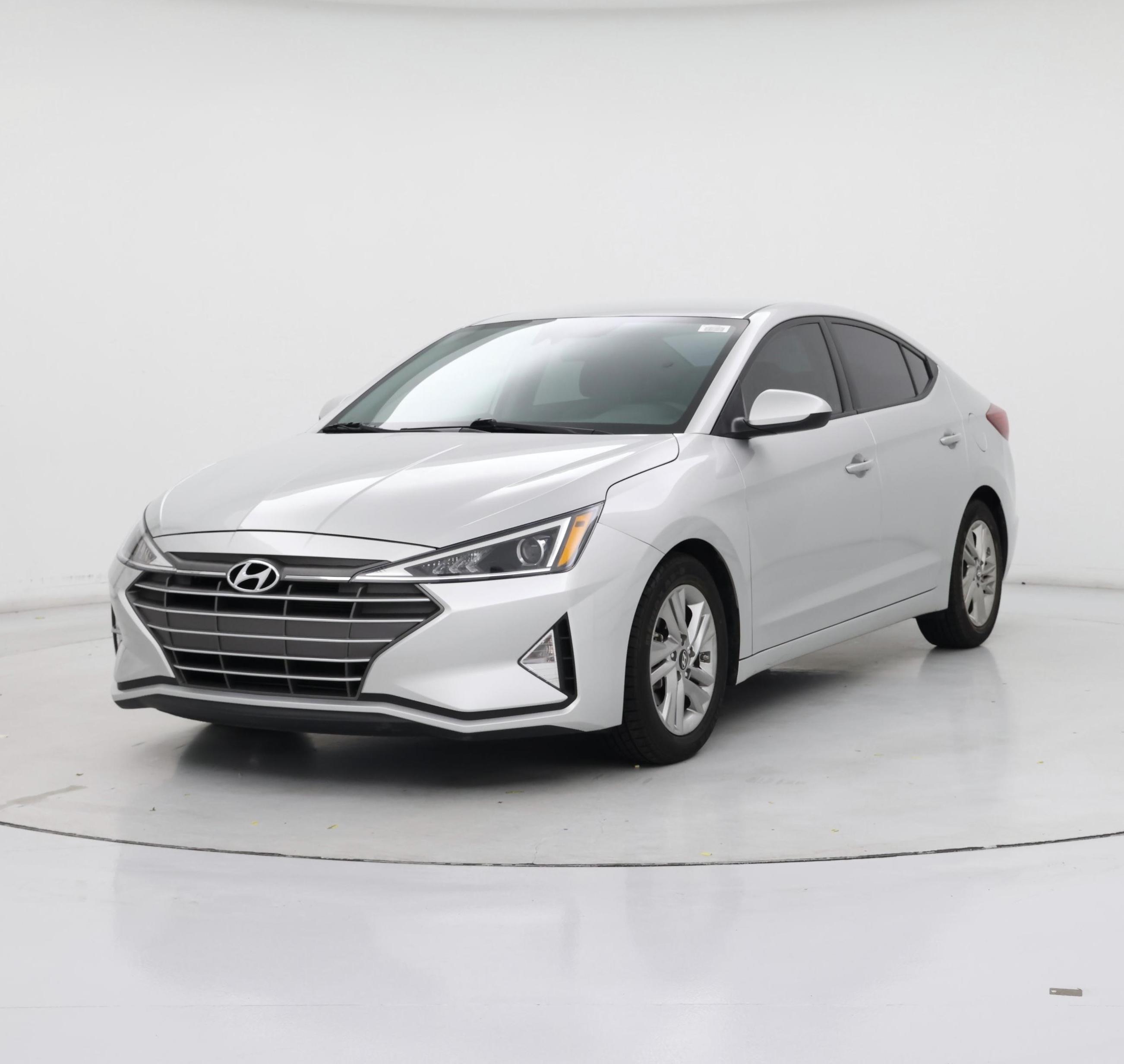 Thumbnail: 2019 Hyundai Elantra - 4