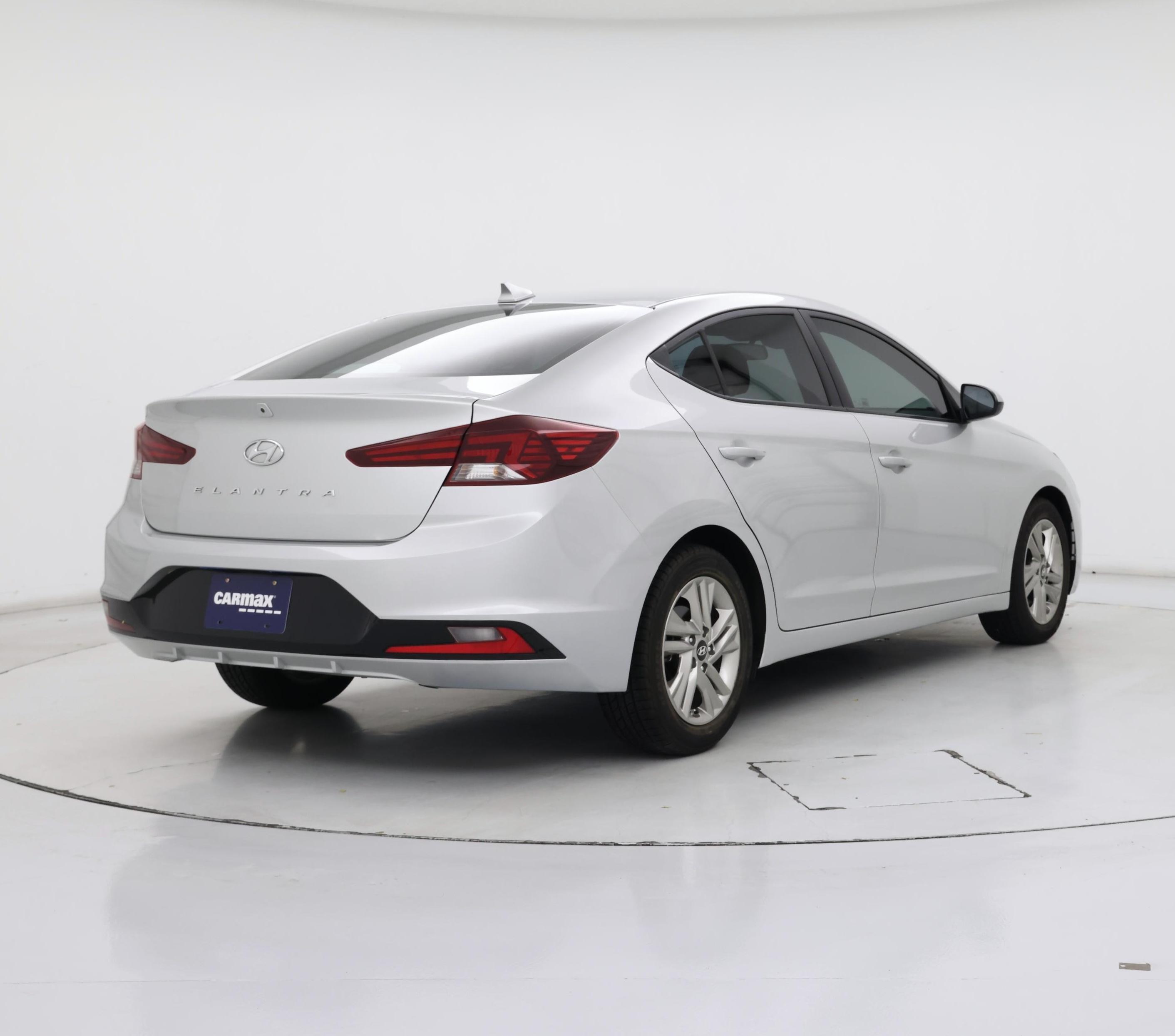 Thumbnail: 2019 Hyundai Elantra - 8