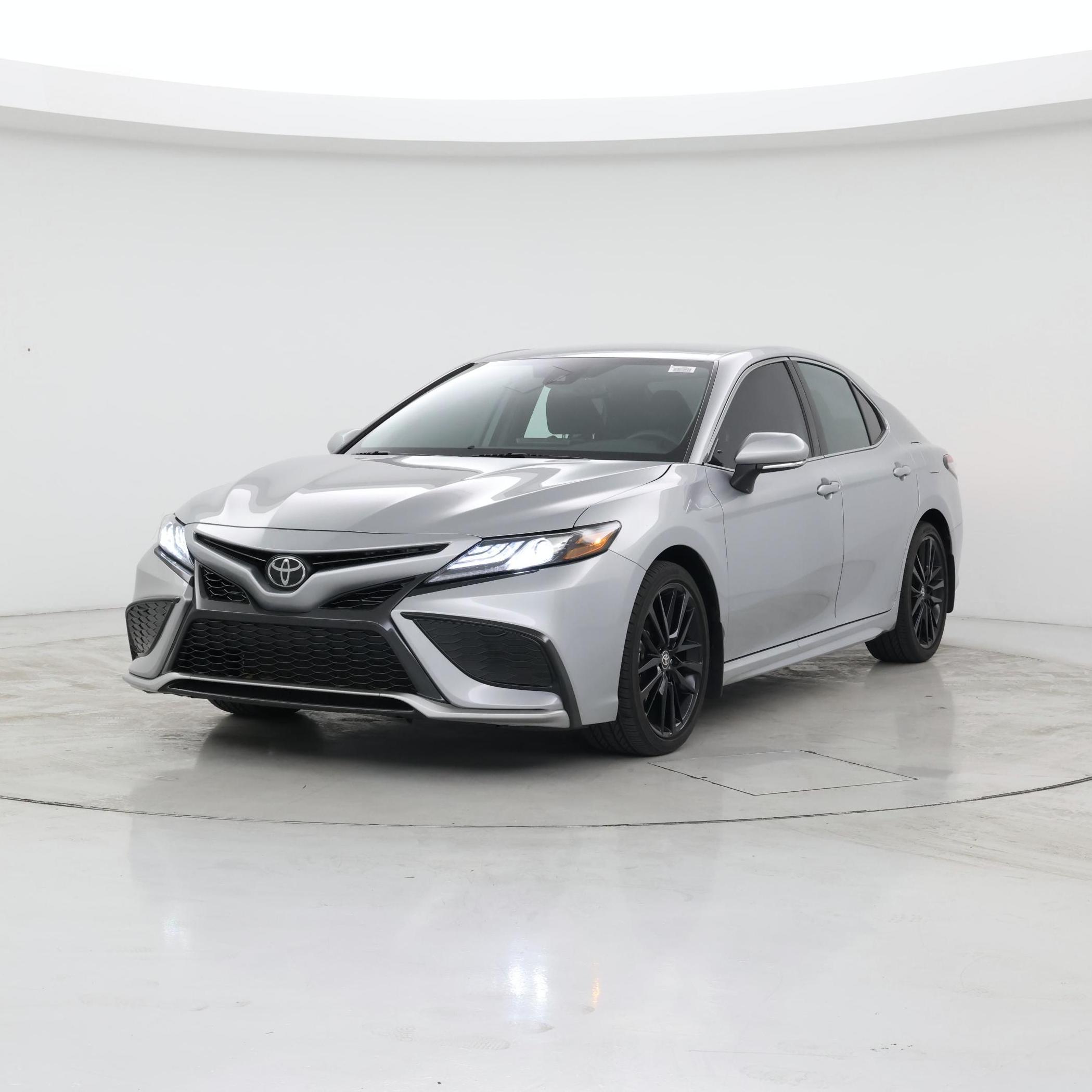 Thumbnail: 2022 Toyota Camry - 4