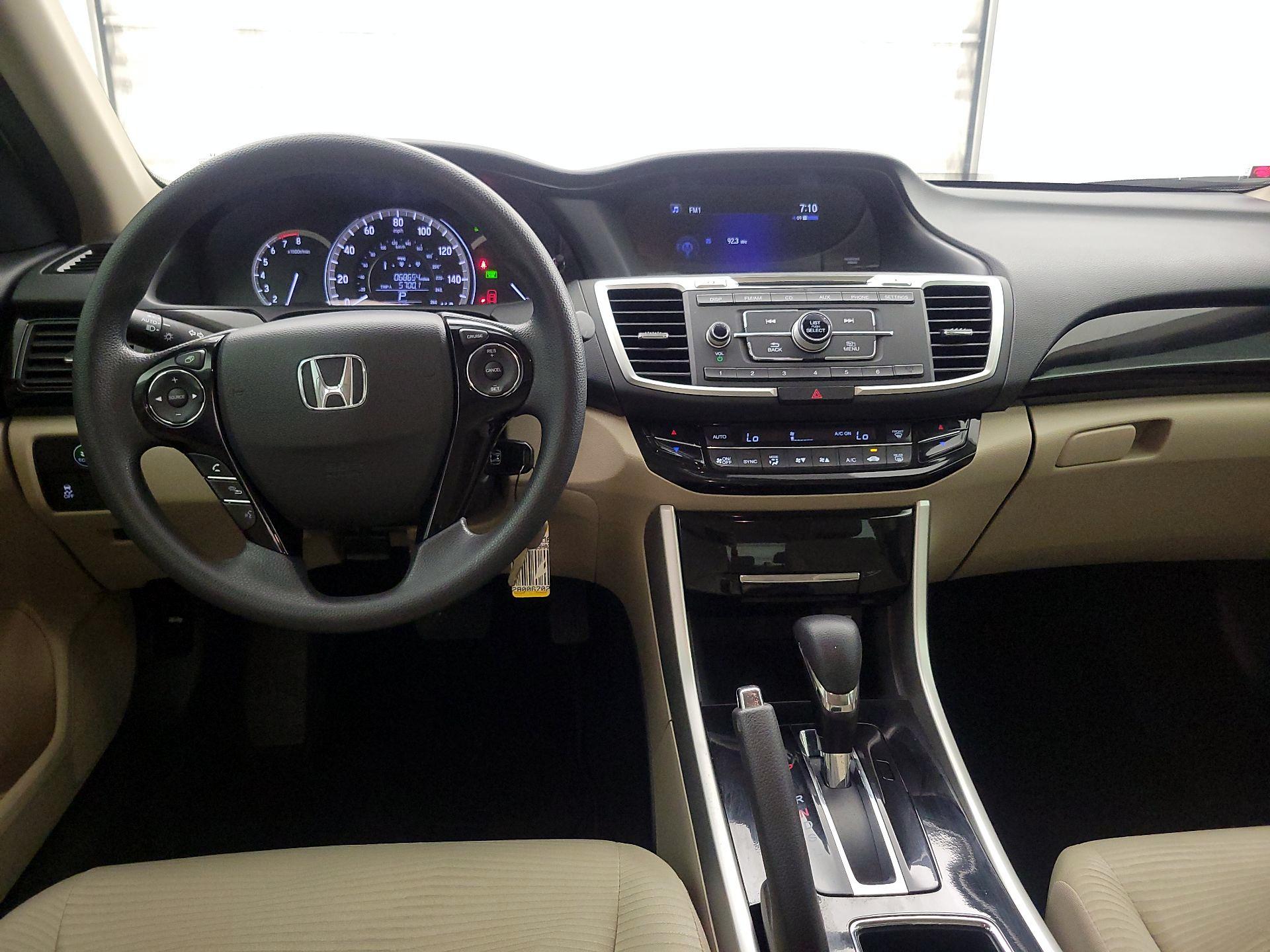 Thumbnail: 2017 Honda Accord - 9