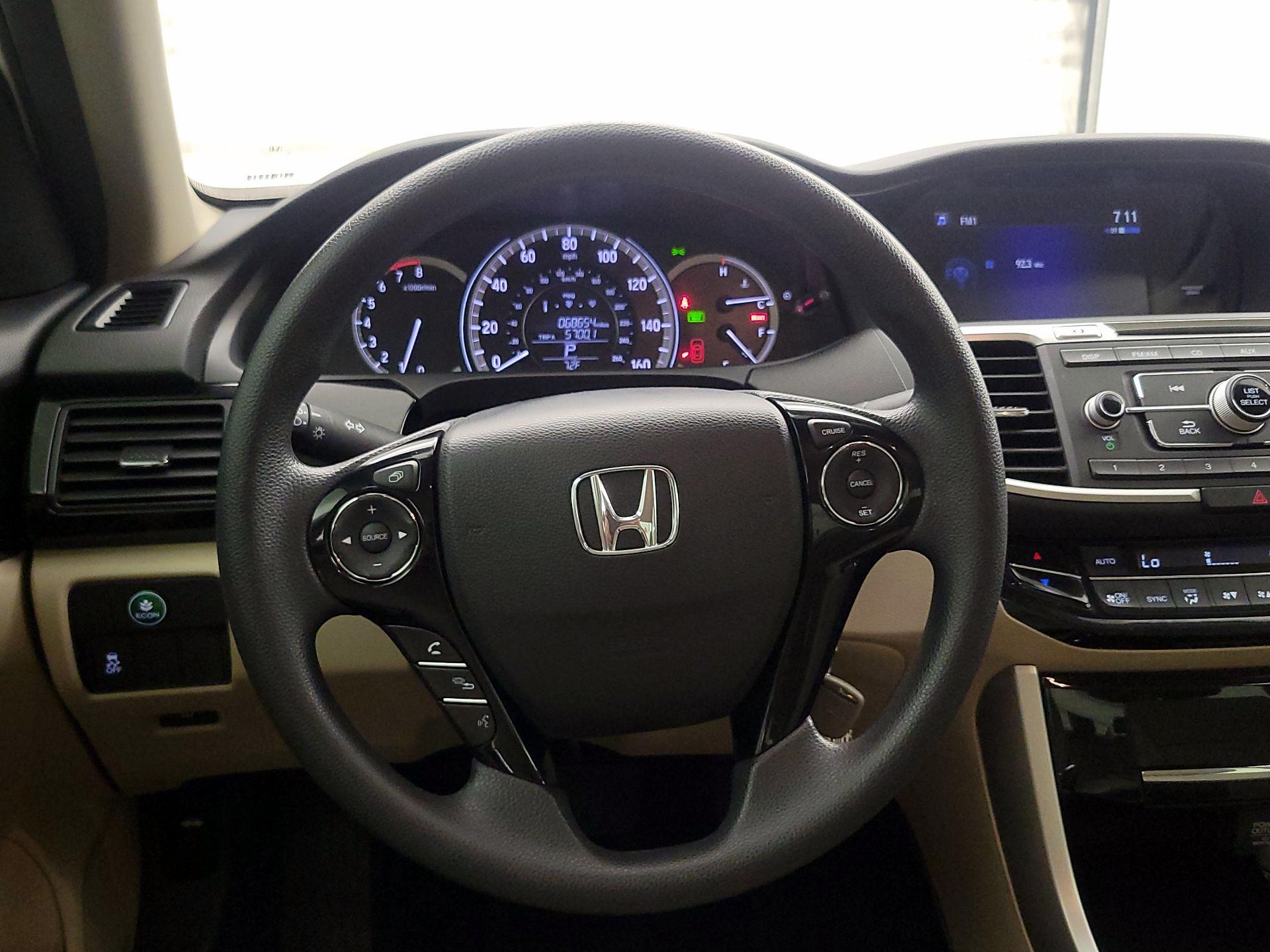 Thumbnail: 2017 Honda Accord - 10