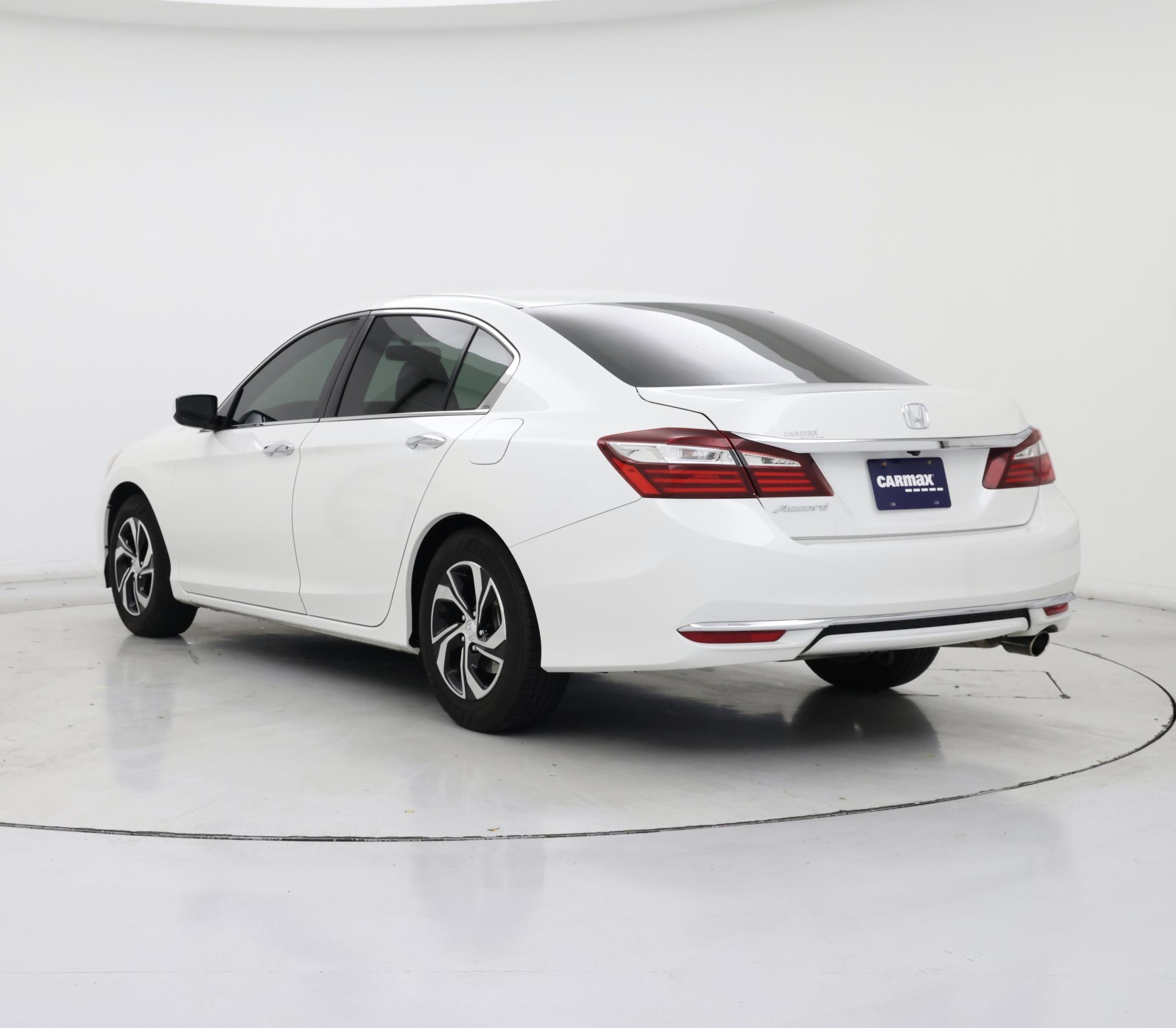 Thumbnail: 2017 Honda Accord - 2