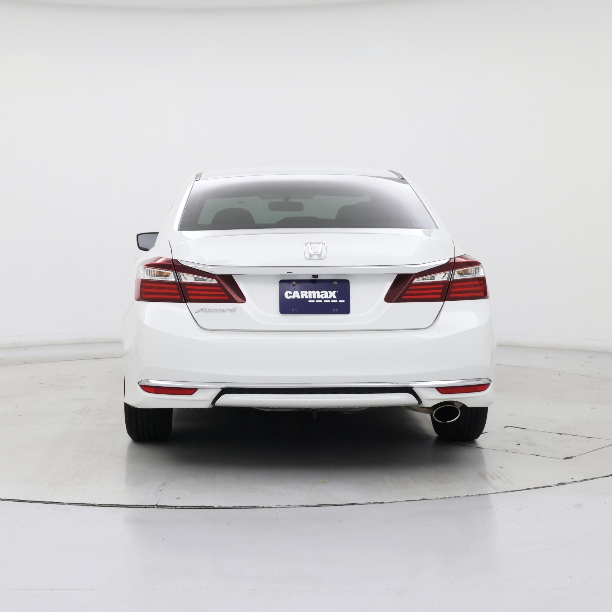 Thumbnail: 2017 Honda Accord - 6