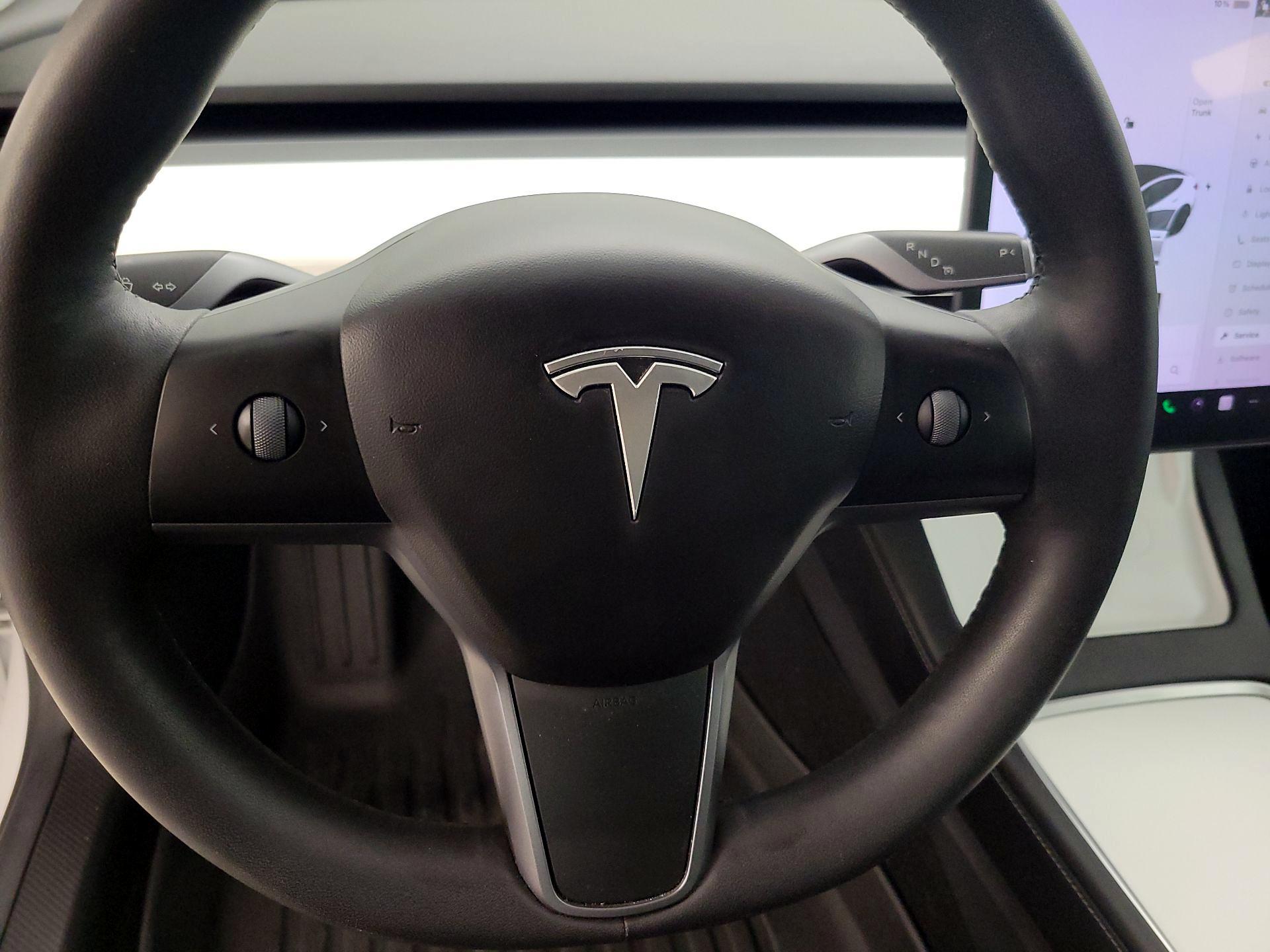 Thumbnail: 2021 Tesla Model 3 - 10