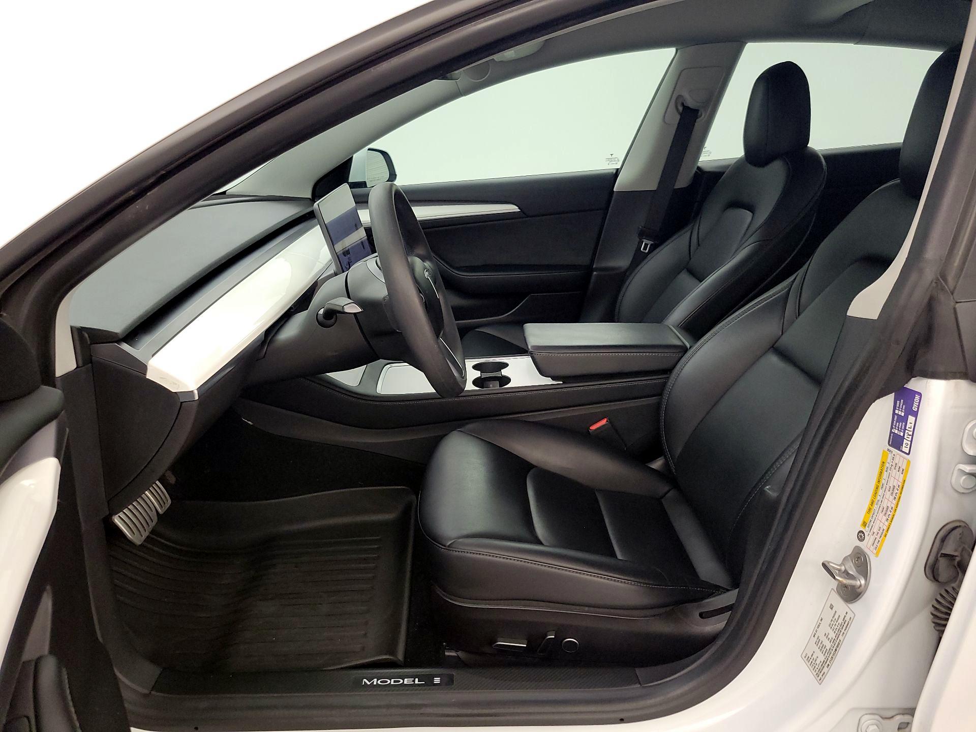 Thumbnail: 2021 Tesla Model 3 - 11