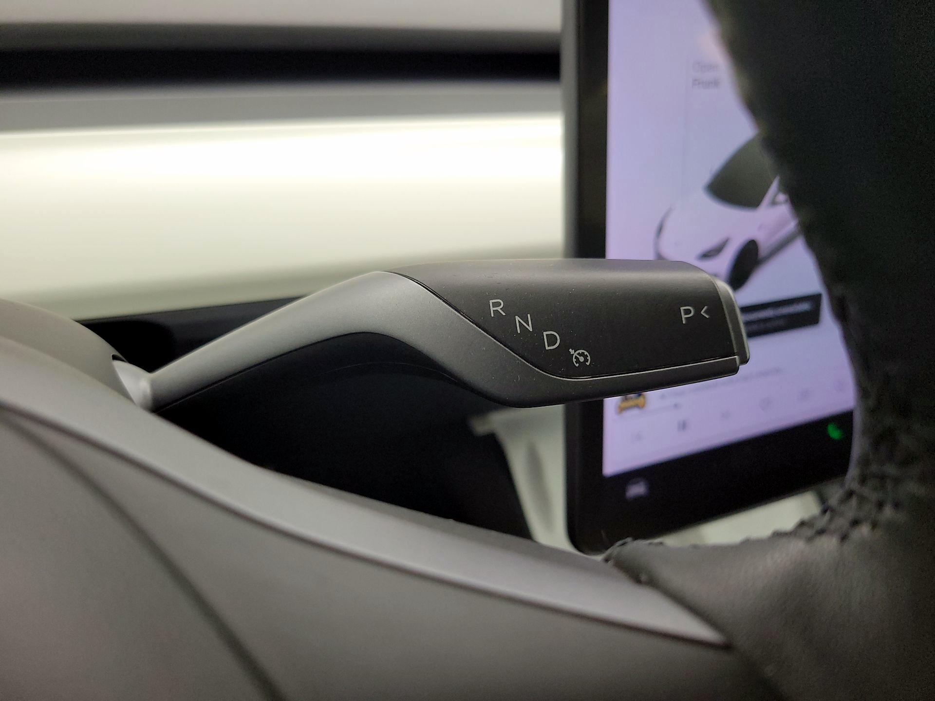 Thumbnail: 2021 Tesla Model 3 - 17