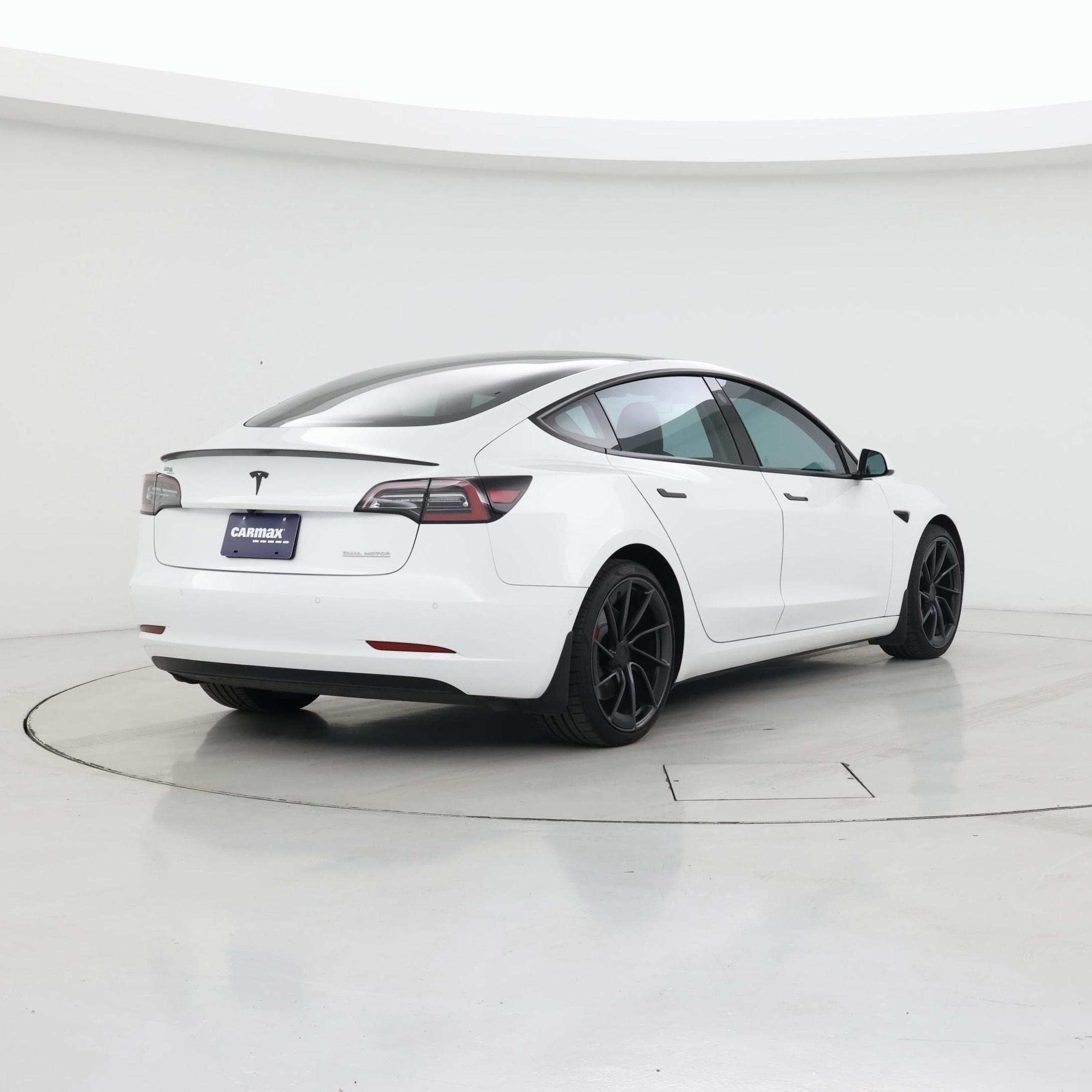 Thumbnail: 2021 Tesla Model 3 - 8