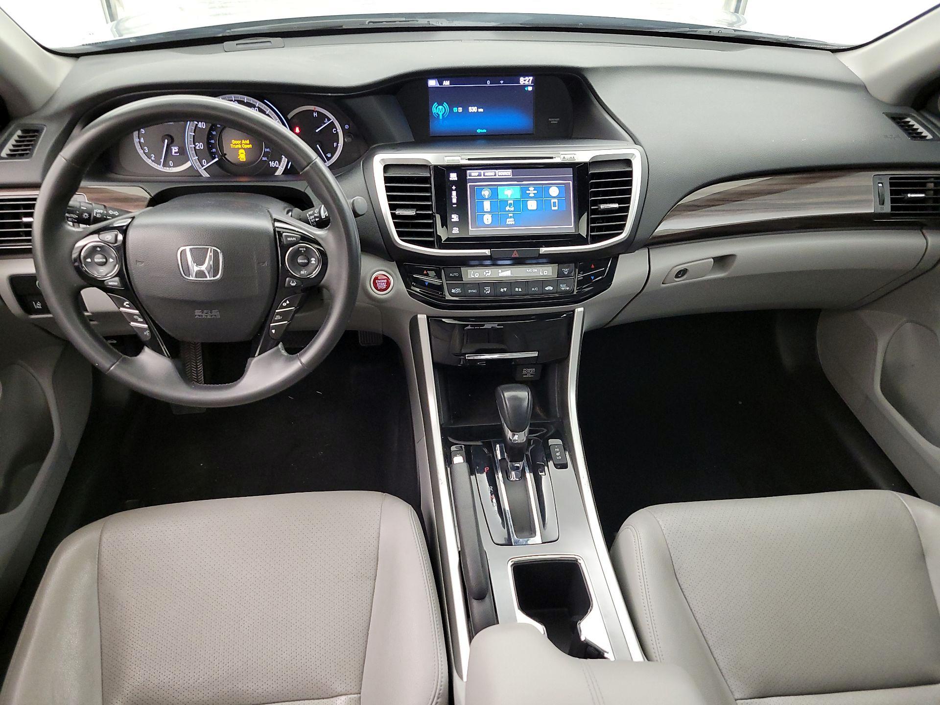 Thumbnail: 2016 Honda Accord - 9