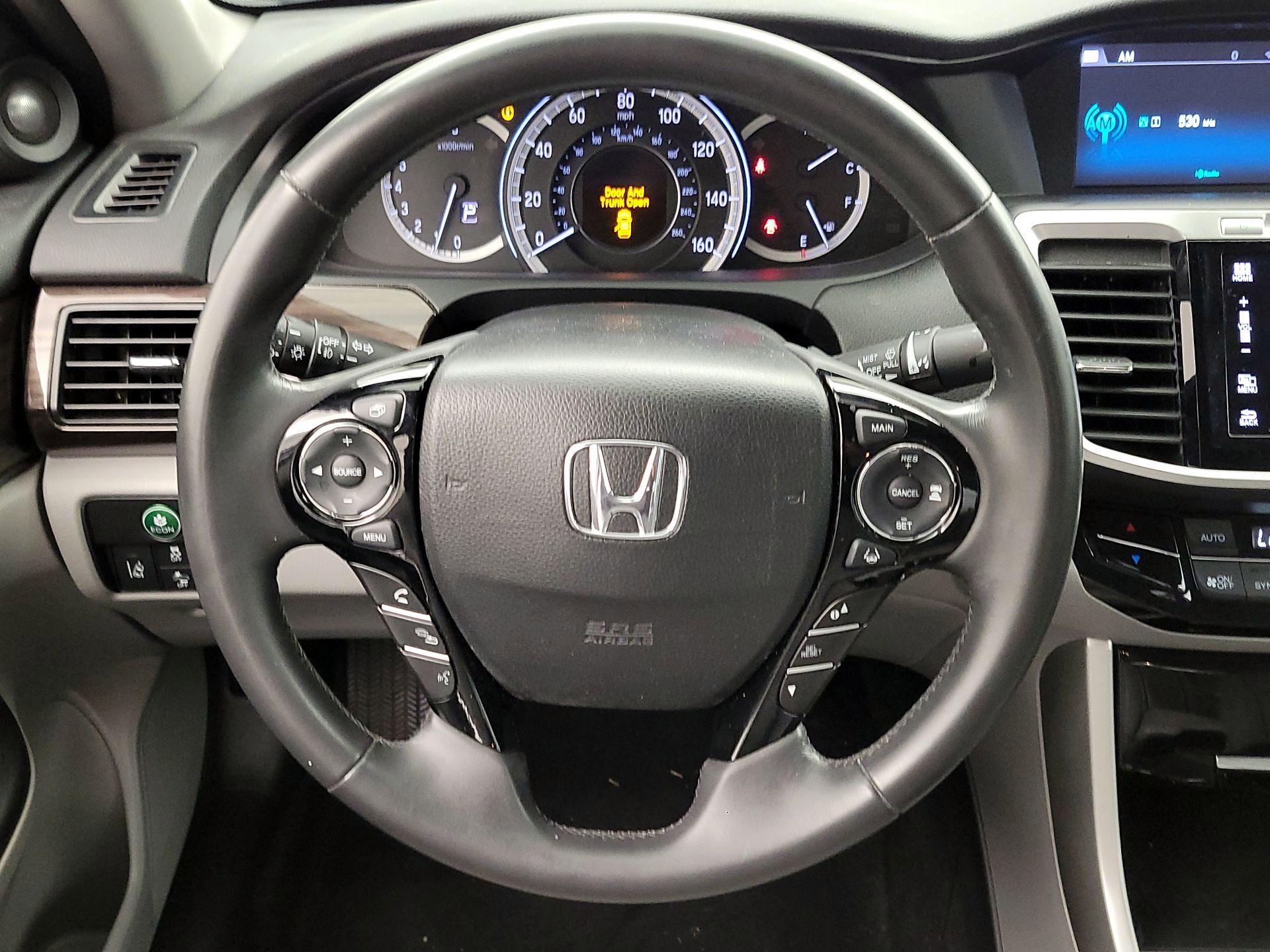 Thumbnail: 2016 Honda Accord - 10