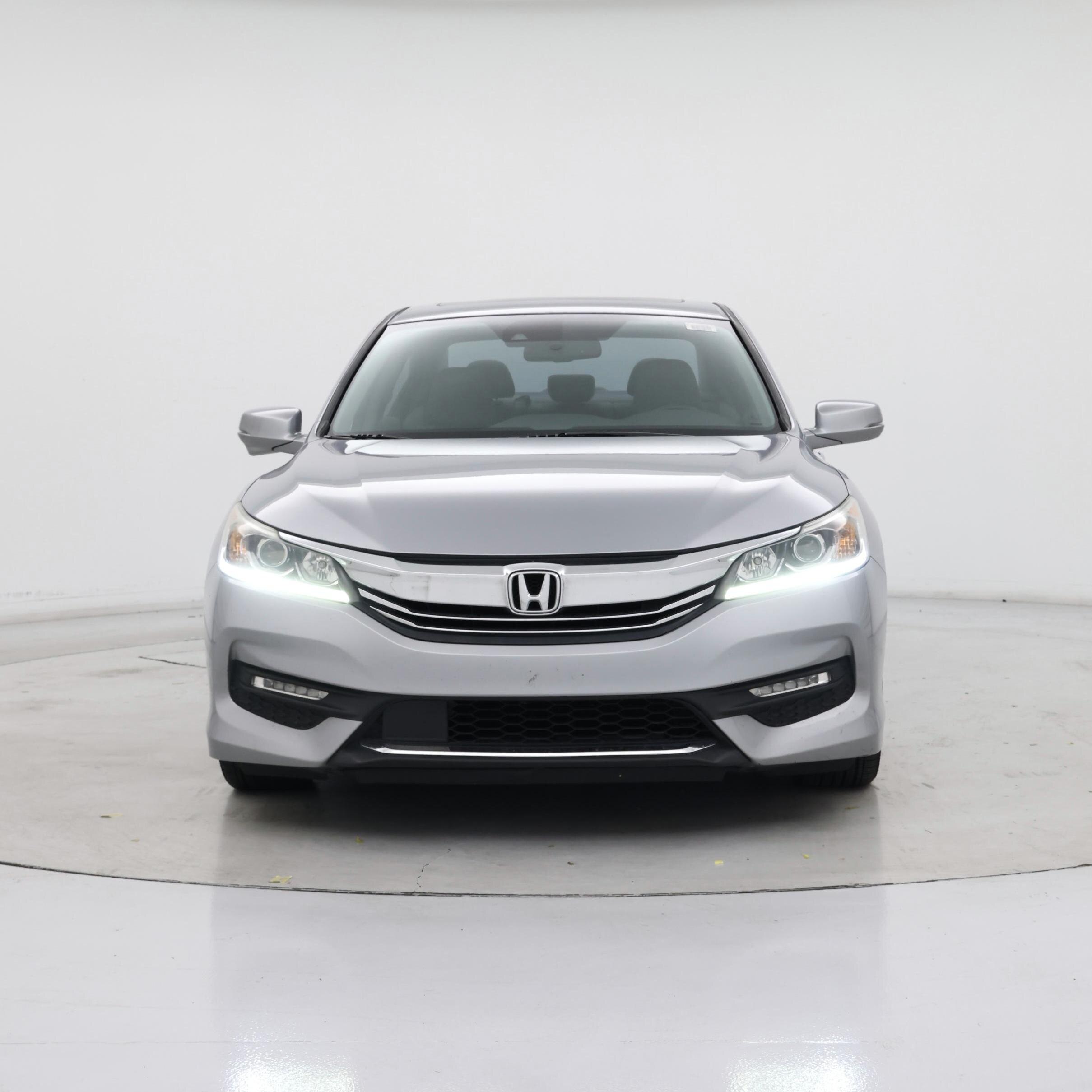 Thumbnail: 2016 Honda Accord - 5