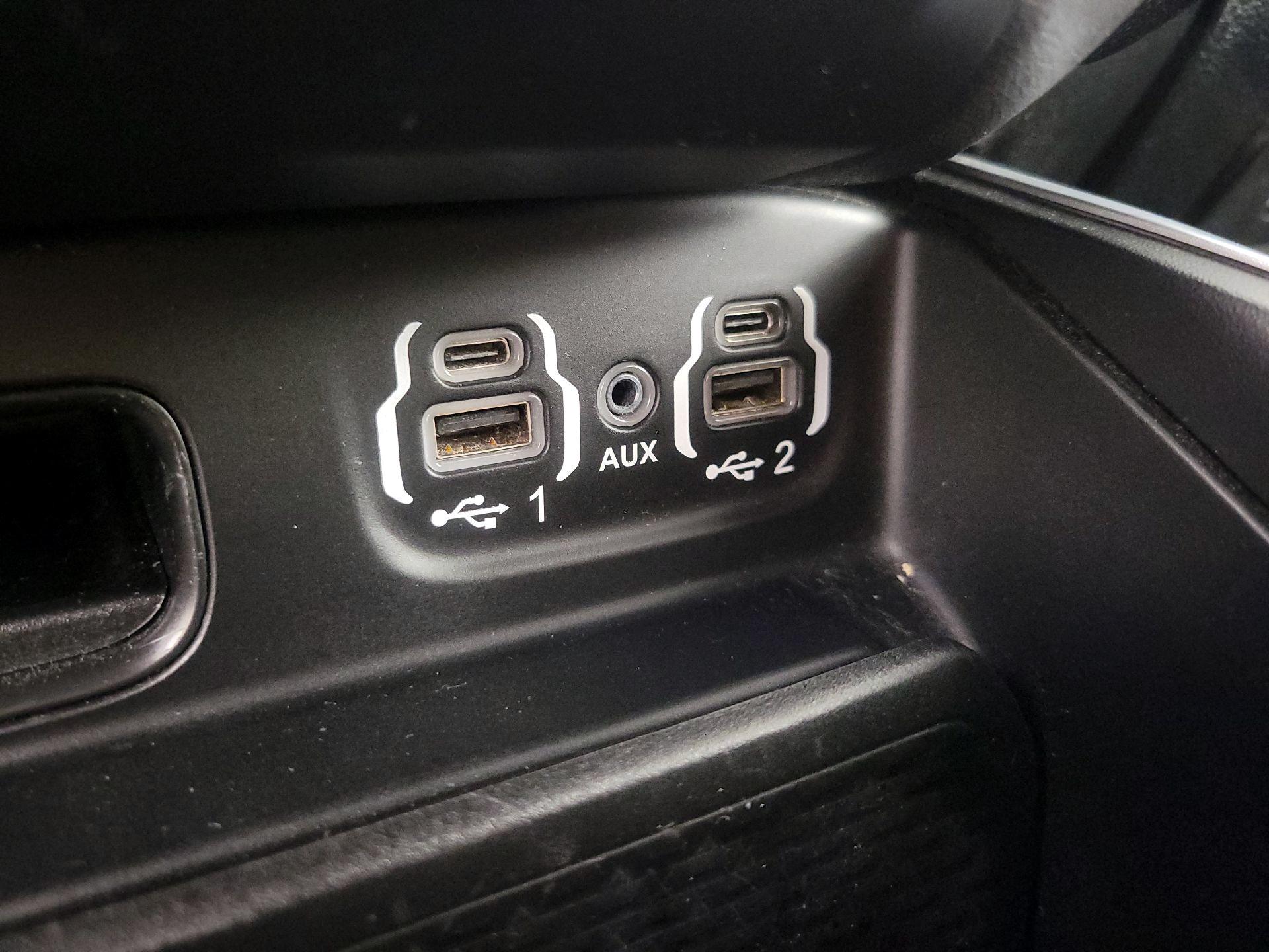 Thumbnail: 2021 RAM 1500 - 18