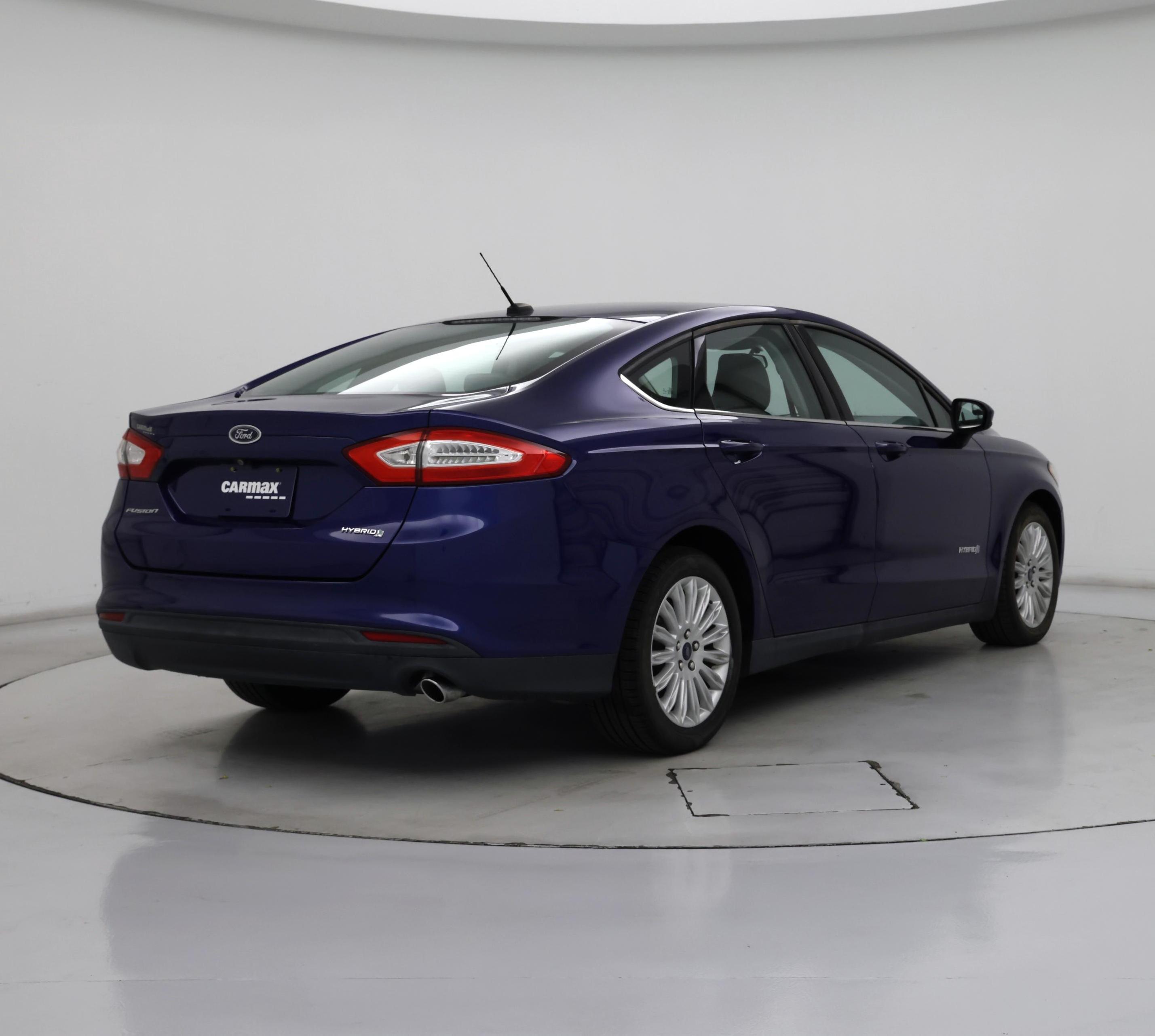 Thumbnail: 2015 Ford Fusion - 8