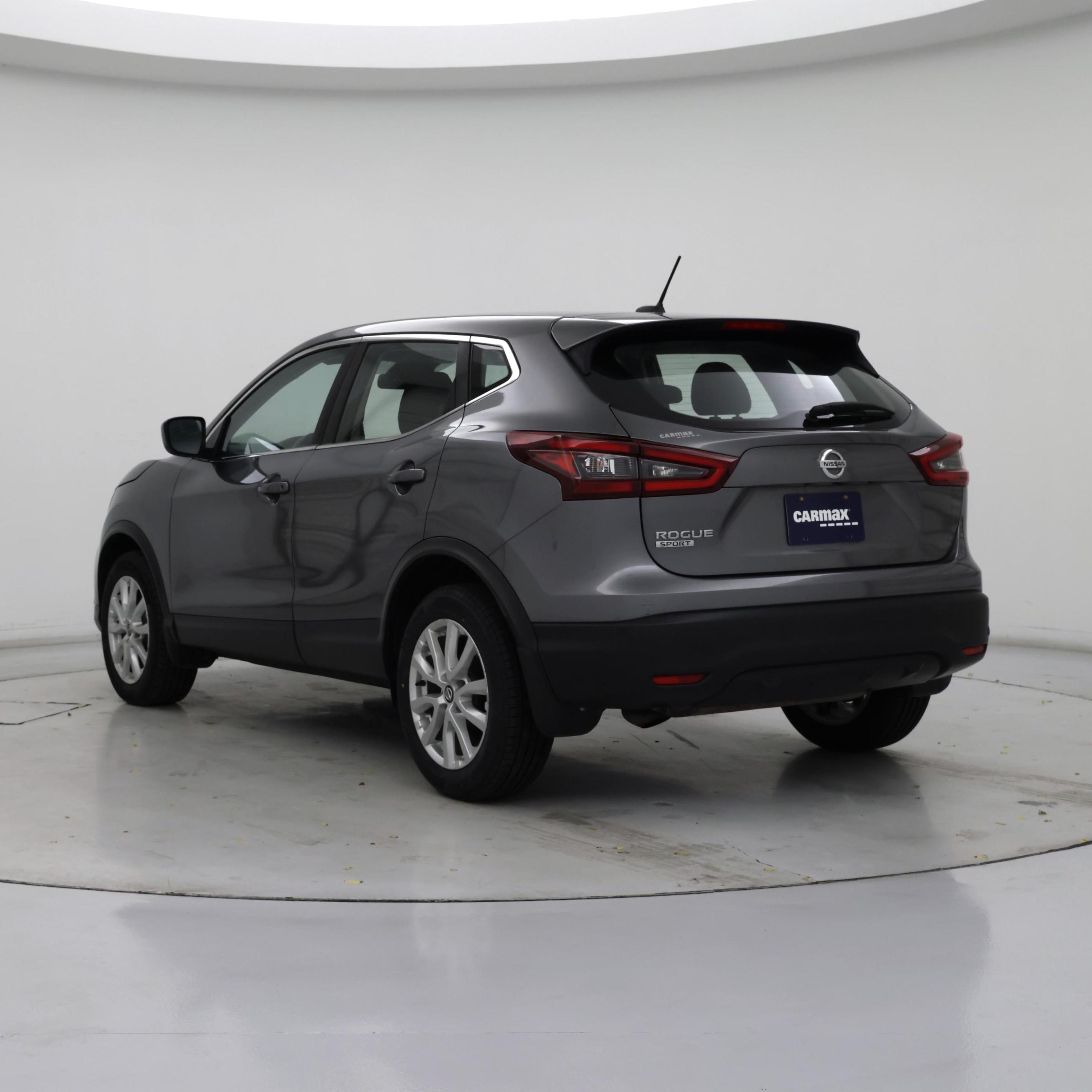 Thumbnail: 2021 Nissan Rogue Sport - 2