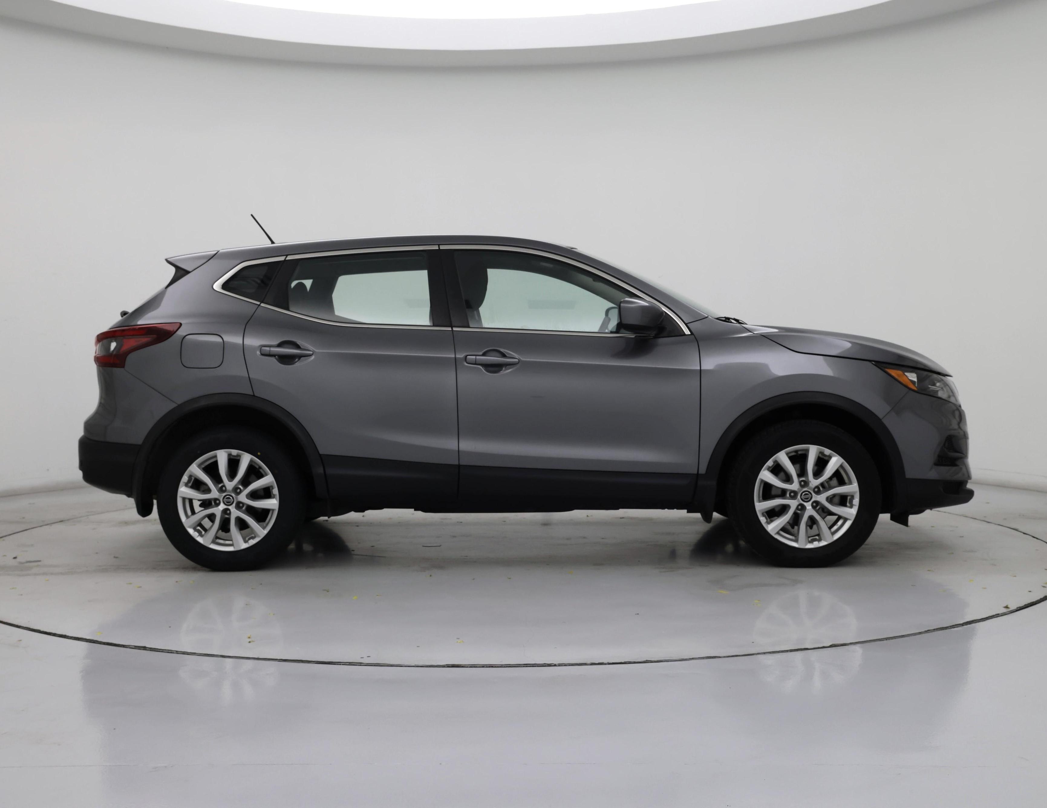 Thumbnail: 2021 Nissan Rogue Sport - 7