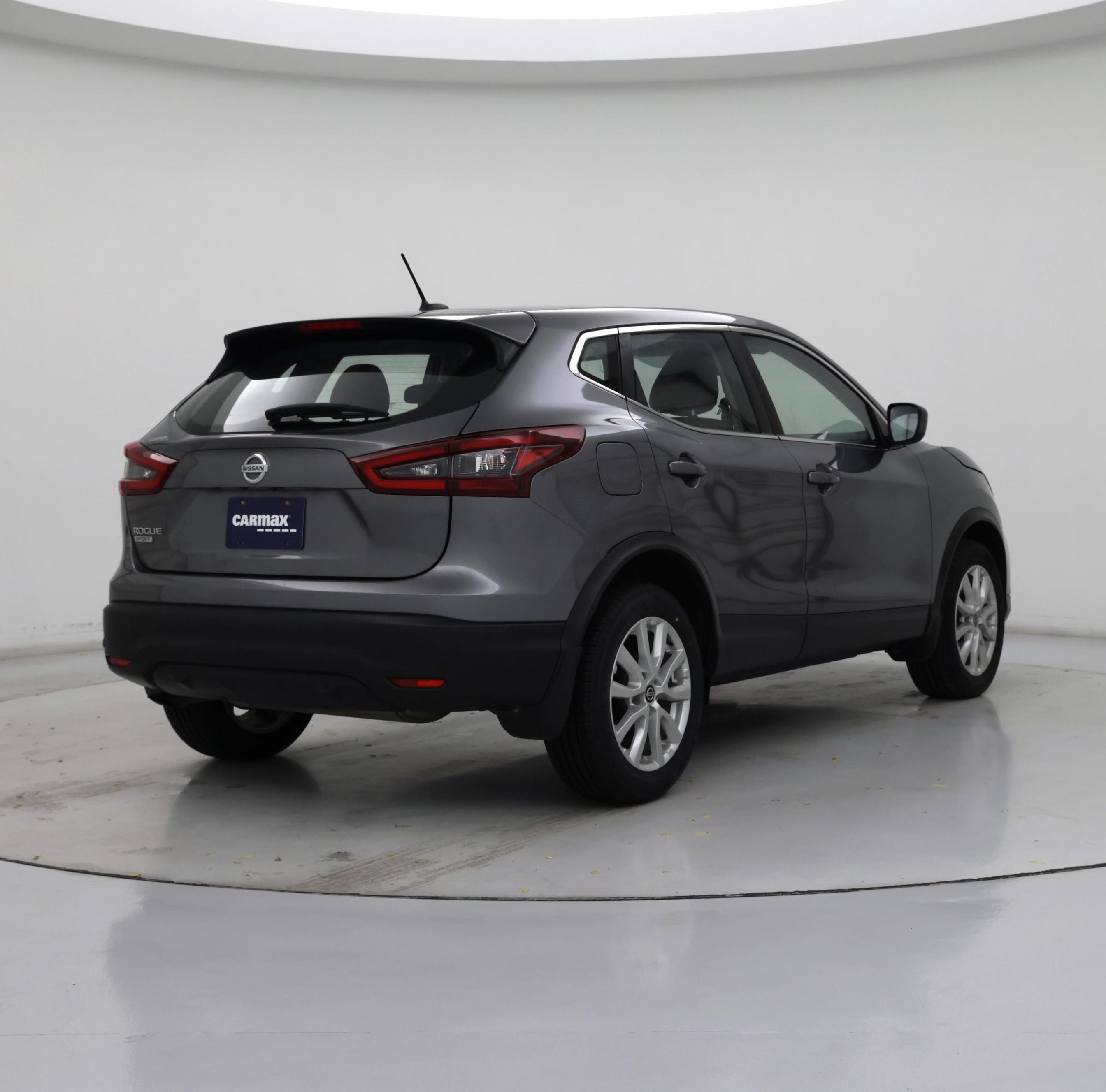 Thumbnail: 2021 Nissan Rogue Sport - 8