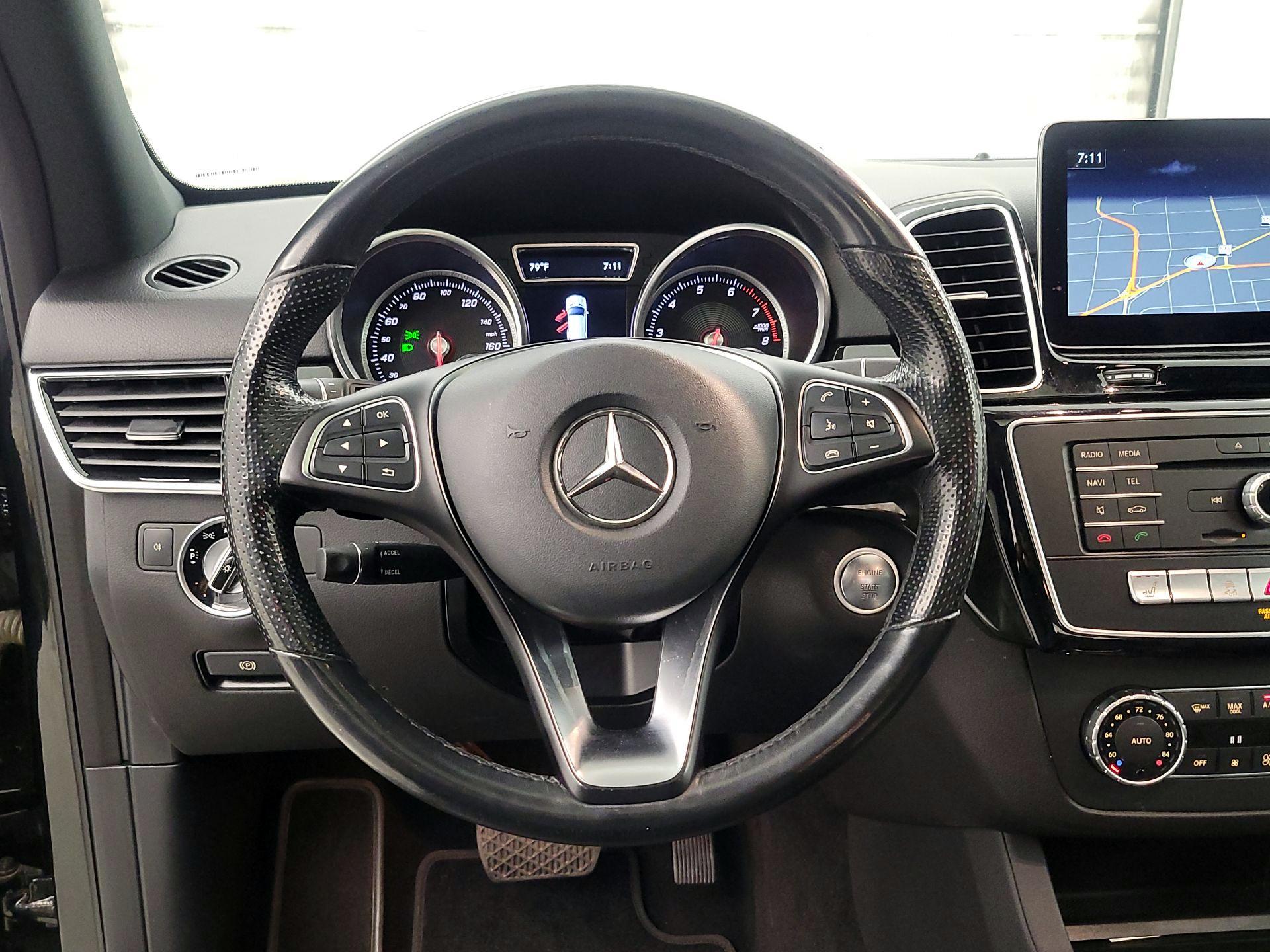 Thumbnail: 2018 Mercedes-Benz GLE - 10